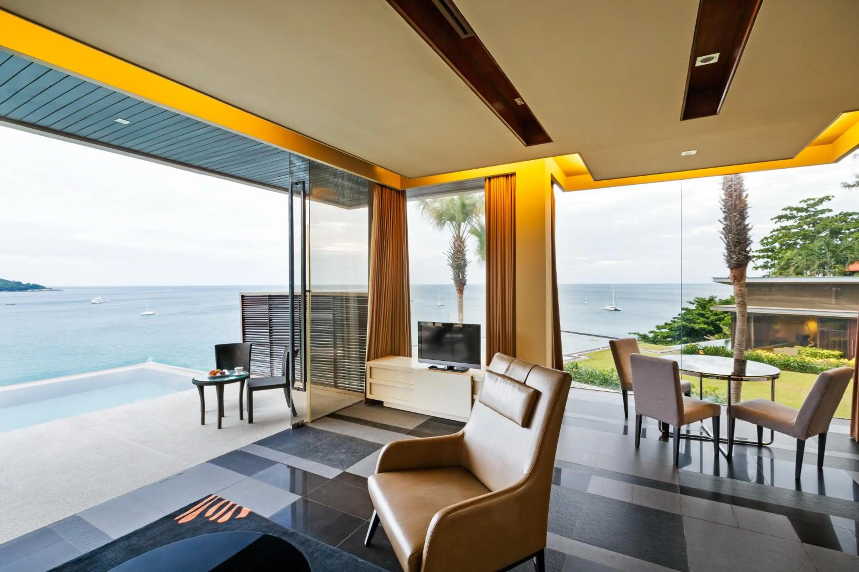 Seating area in Impiana Private Villas Kata Noi