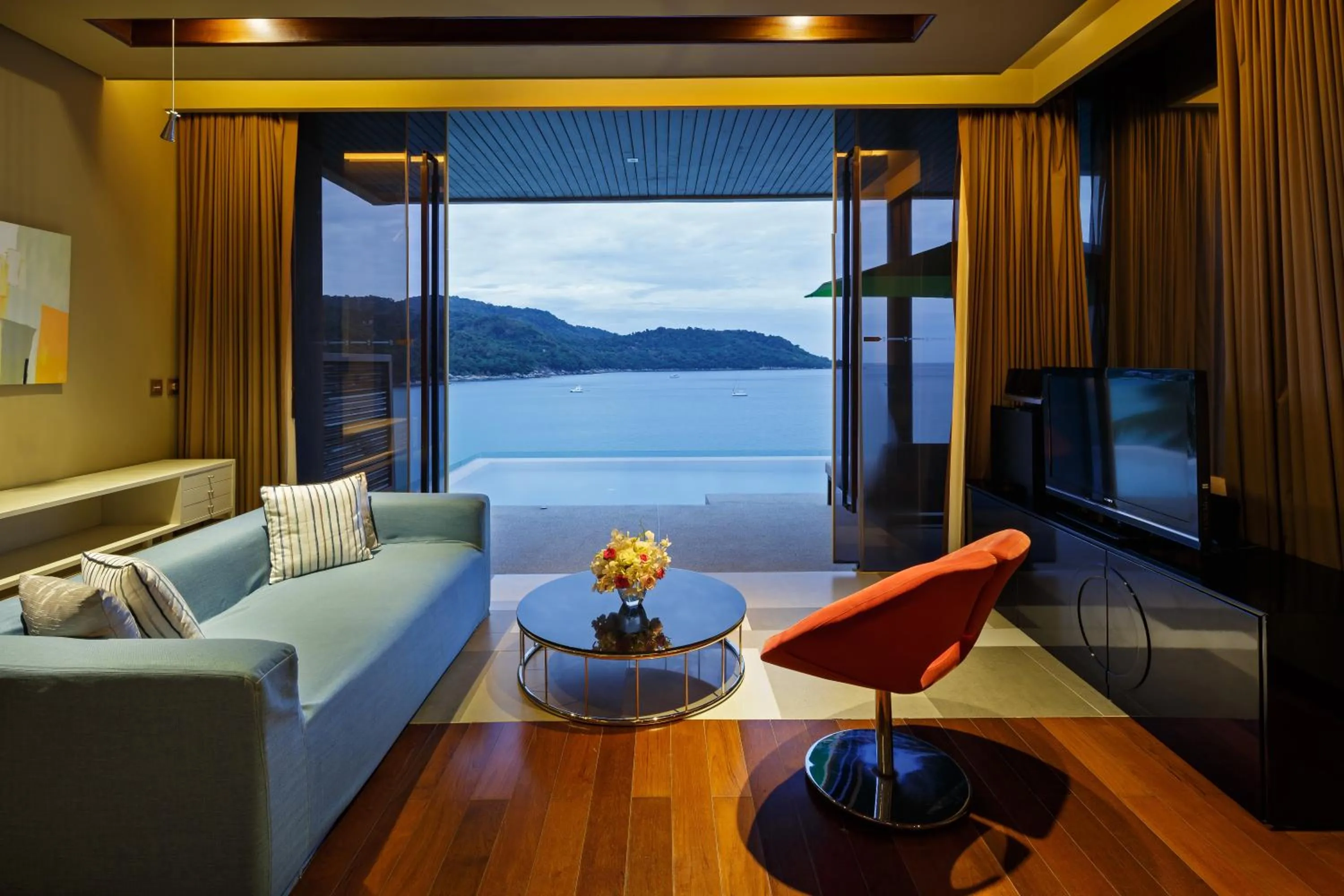 Seating area in Impiana Private Villas Kata Noi