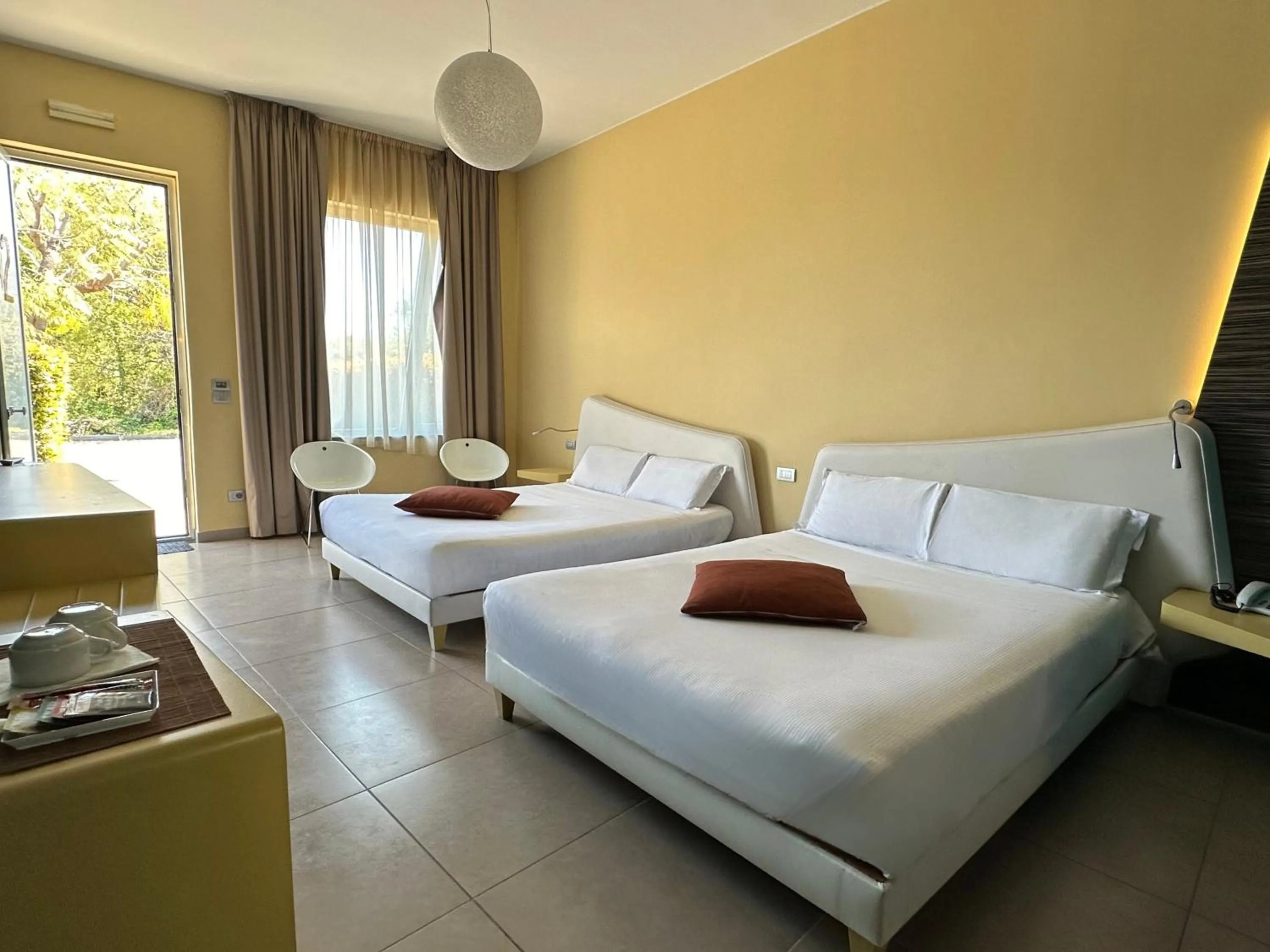 Bed in ibis Styles Catania Acireale