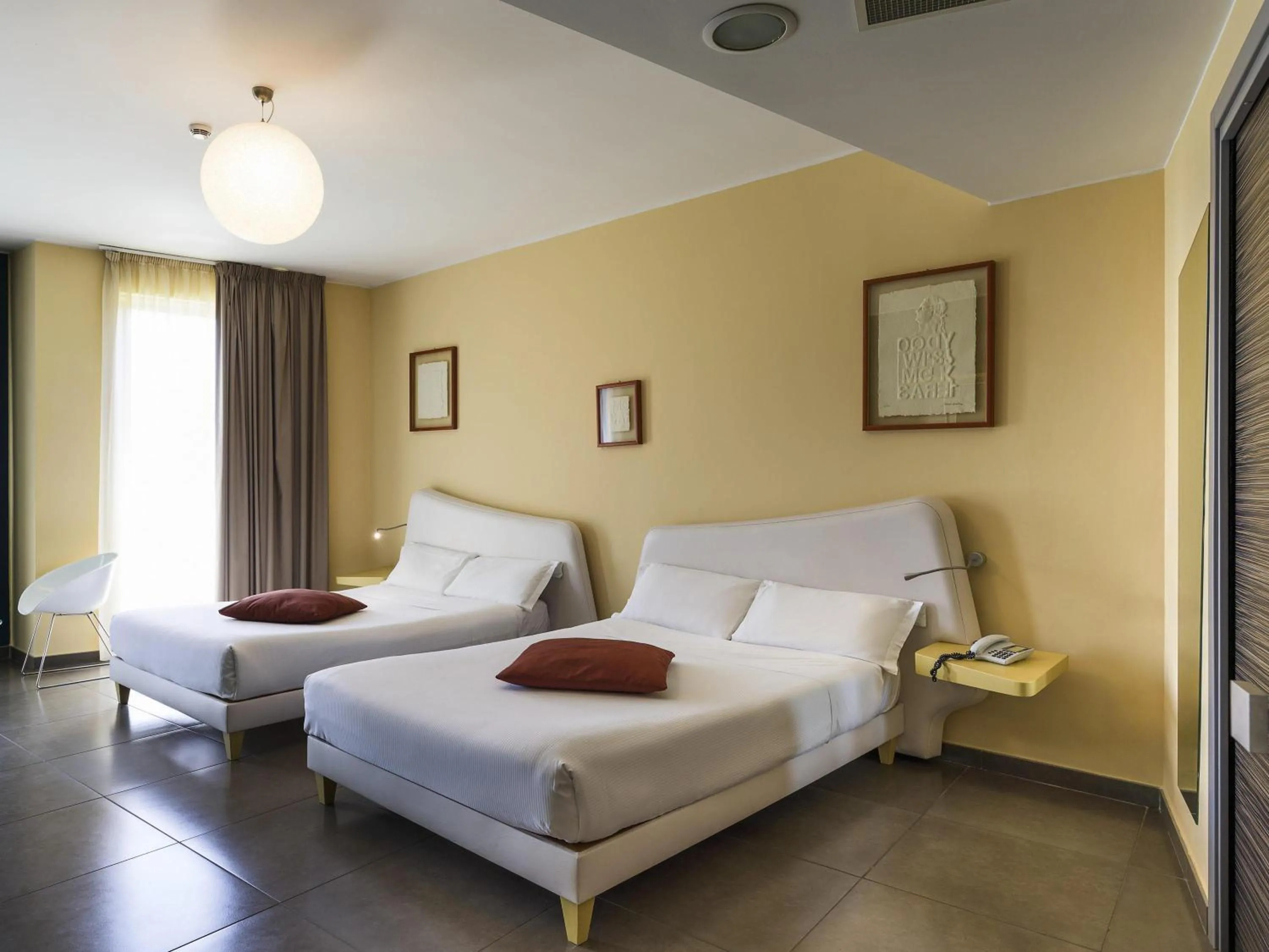 Bedroom, Bed in ibis Styles Catania Acireale