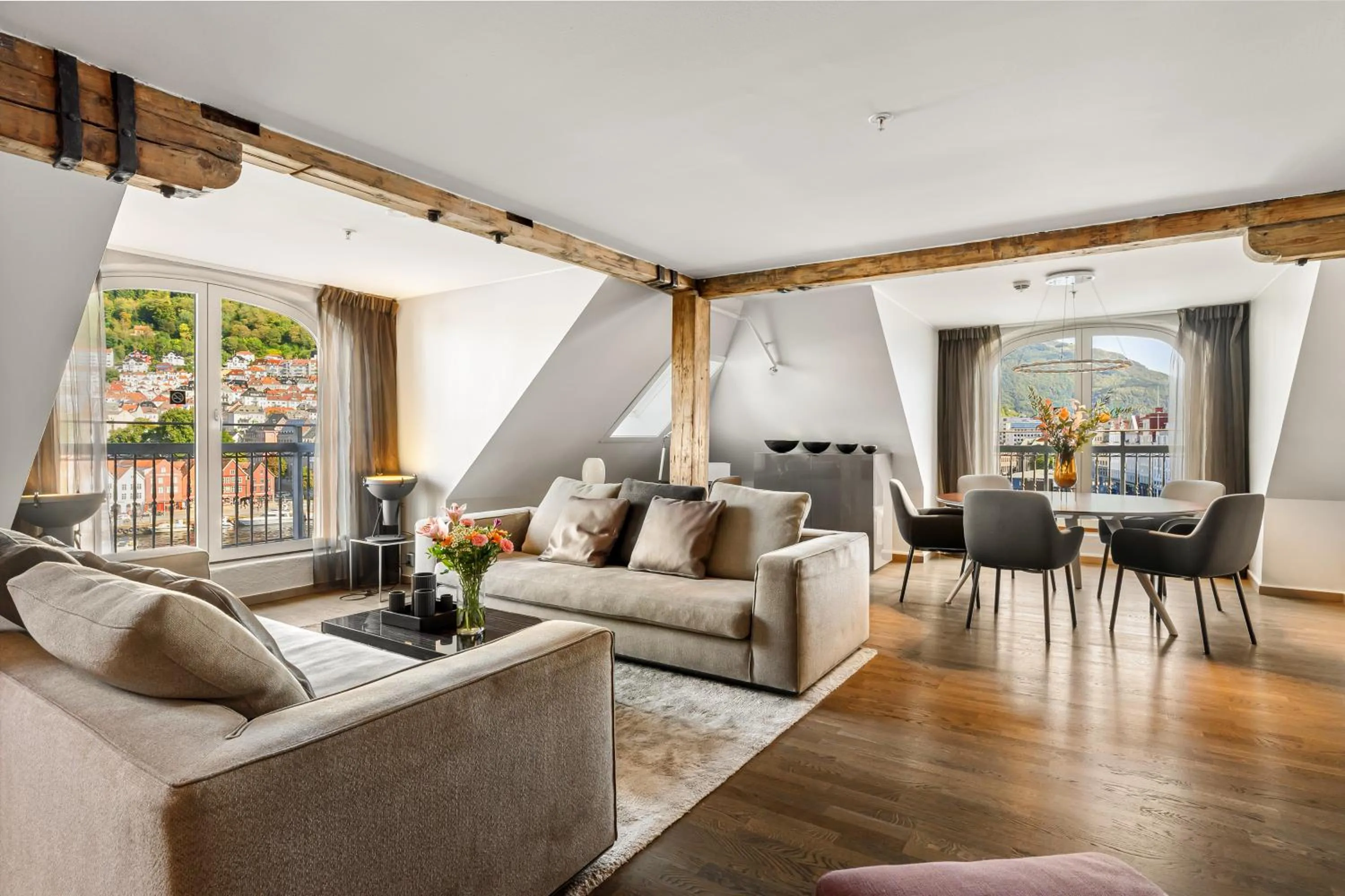 Seating area in Clarion Hotel Admiral