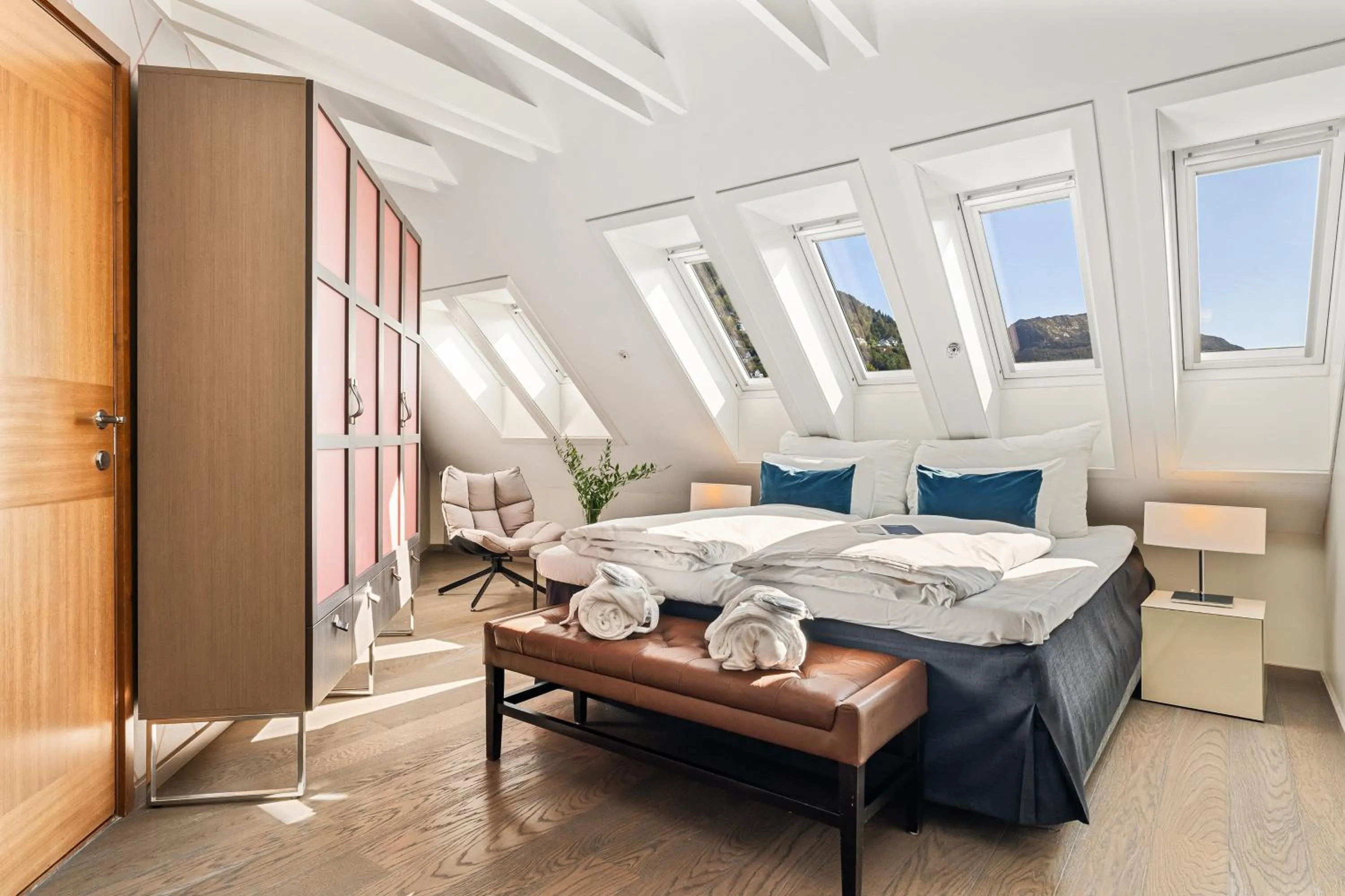 Bed in Clarion Hotel Admiral