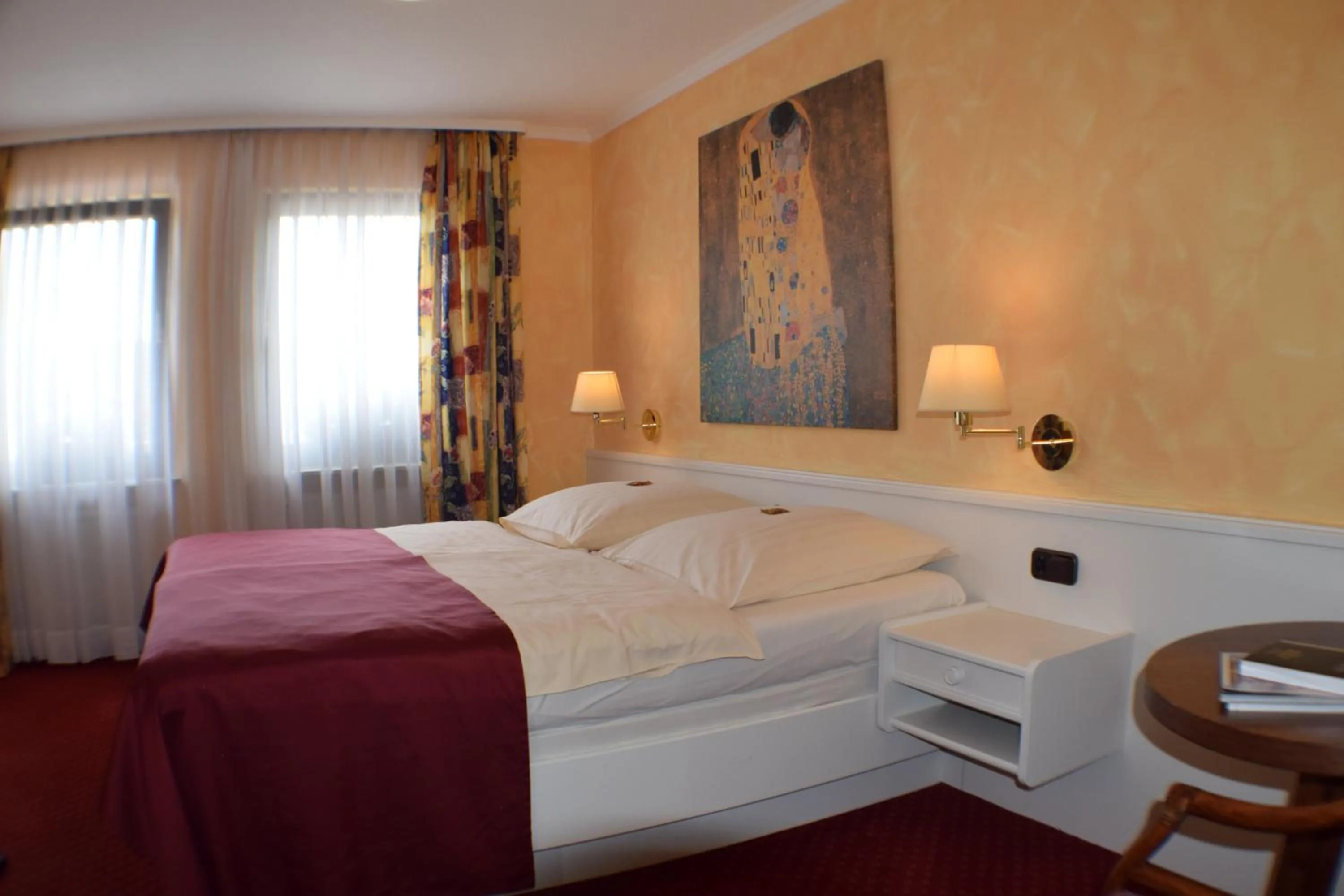 Photo of the whole room, Bed in Hotel Landhaus Knappmann