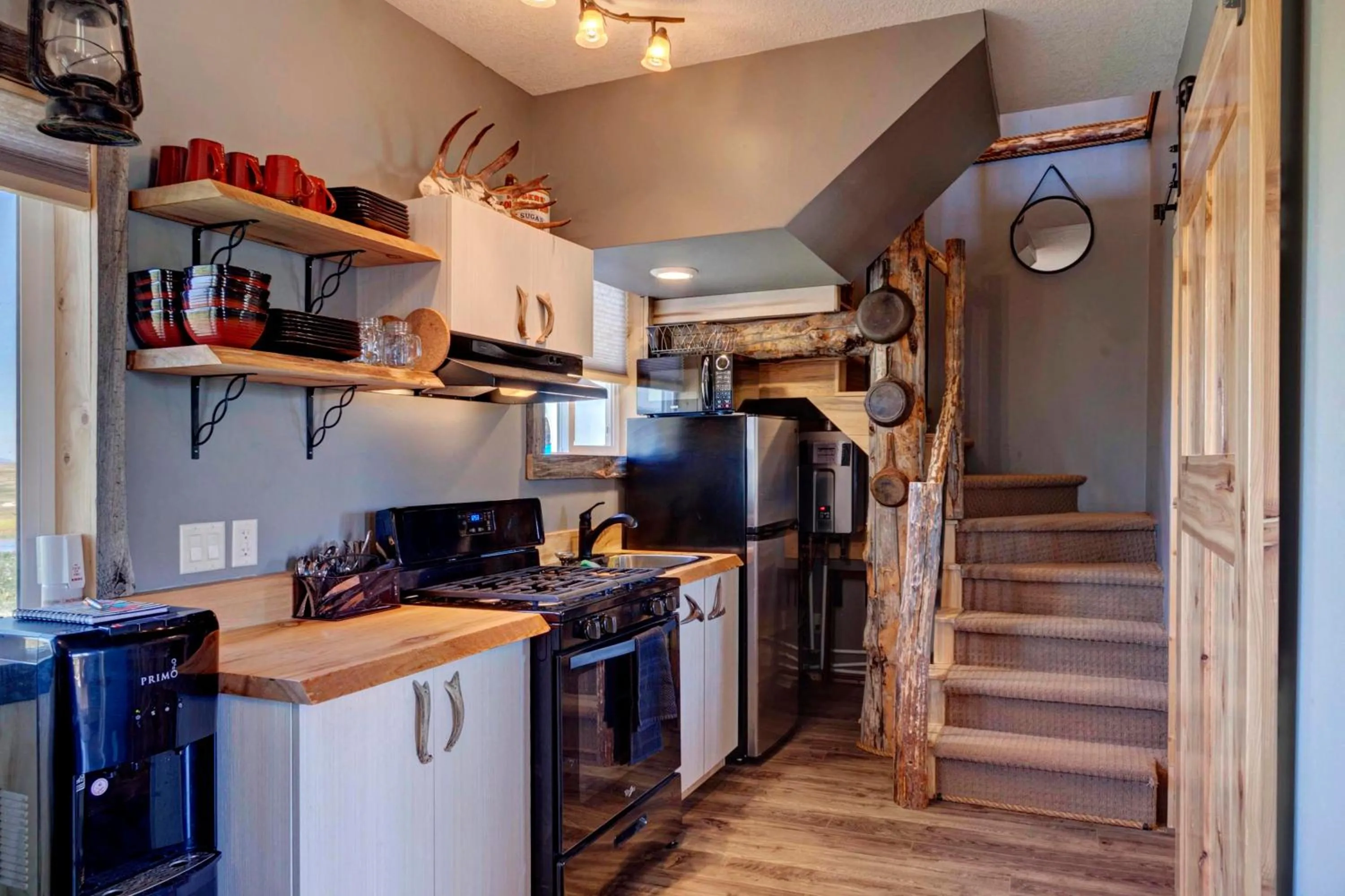 Kitchen or kitchenette in Mountain Haven Cabins
