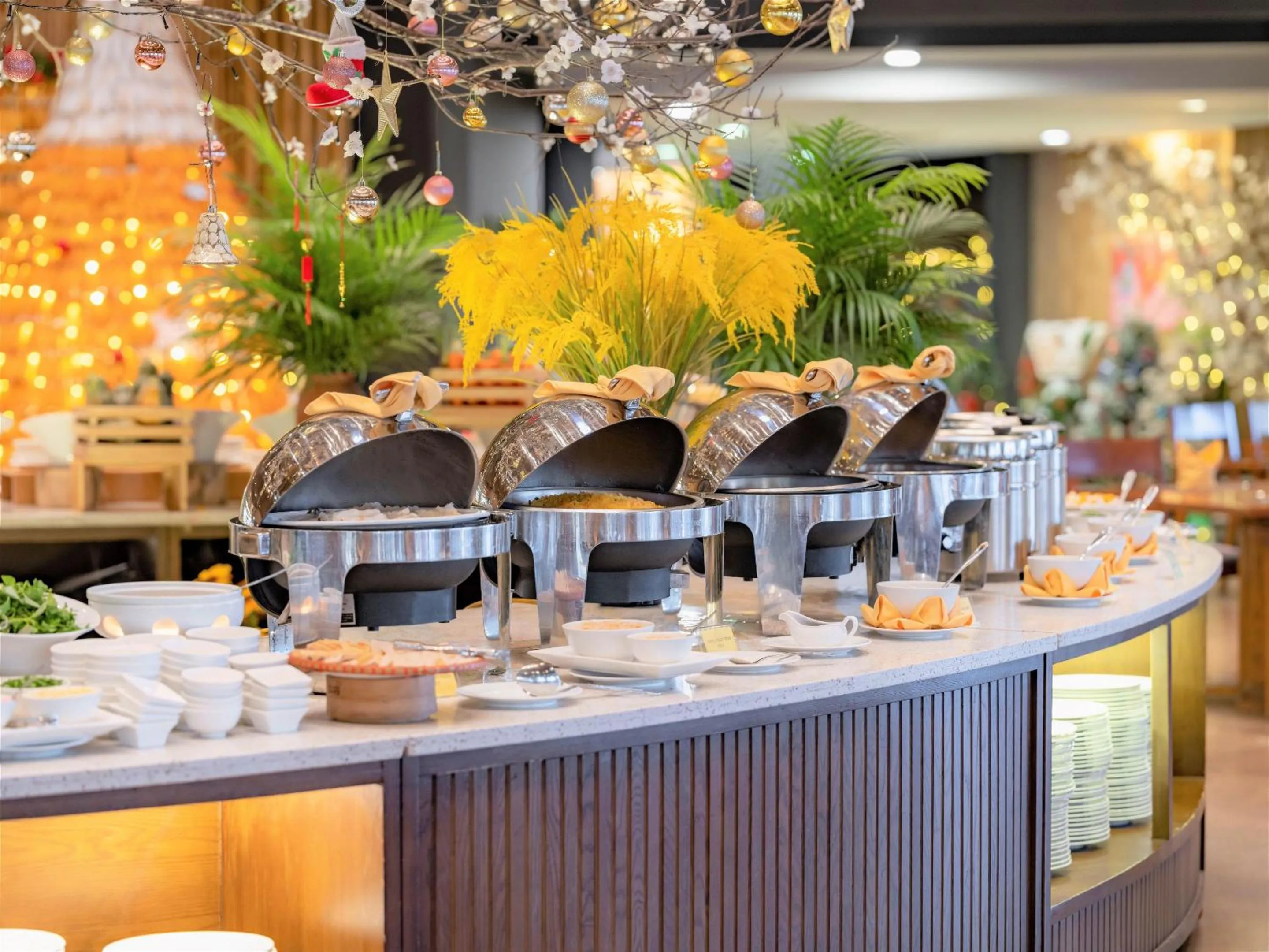 Restaurant/places to eat in Serena Kim Boi Resort - Hoa Binh