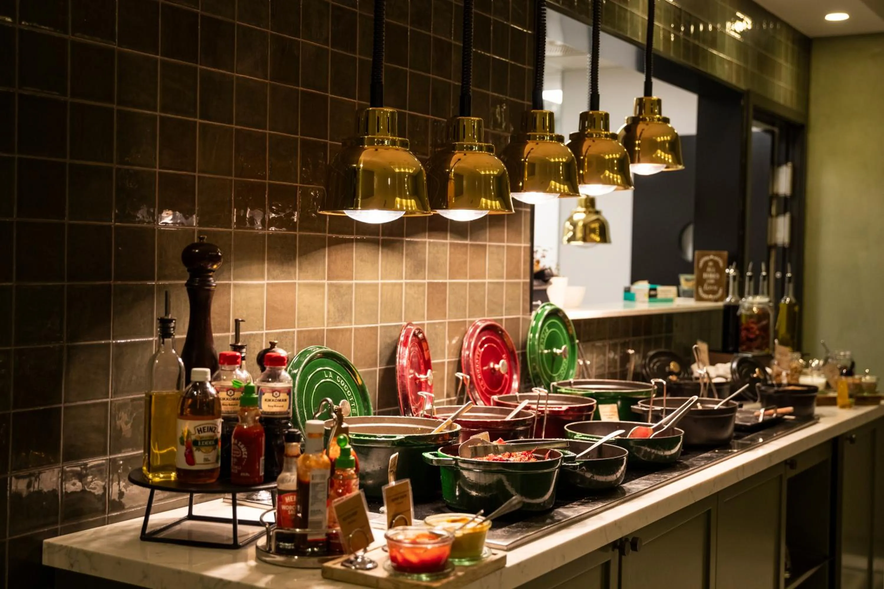 Restaurant/places to eat in Home Hotel Havnekontoret