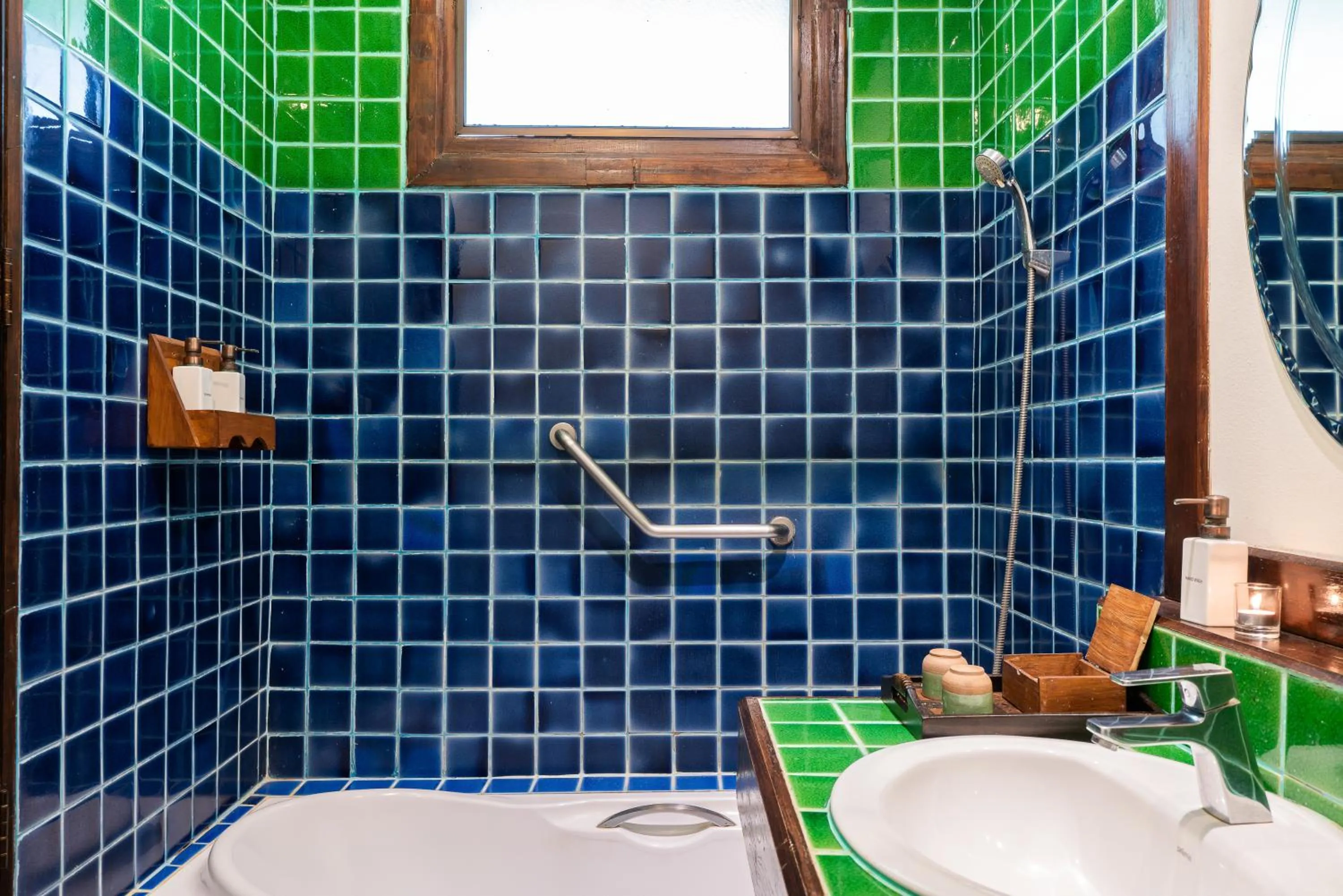 Toilet in Legendha Sukhothai Hotel