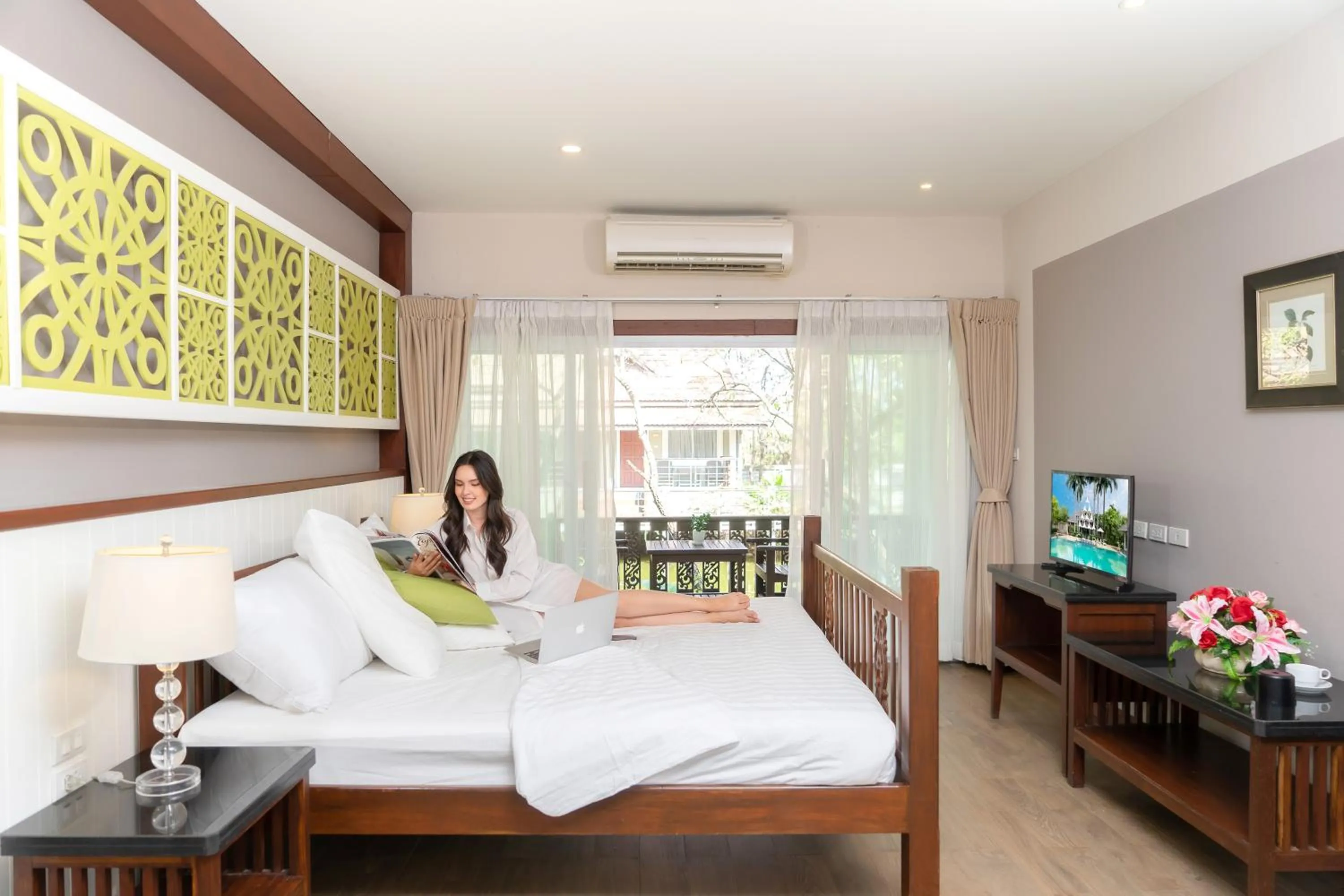 Bedroom, Bed in Le Charme Sukhothai Historical Park