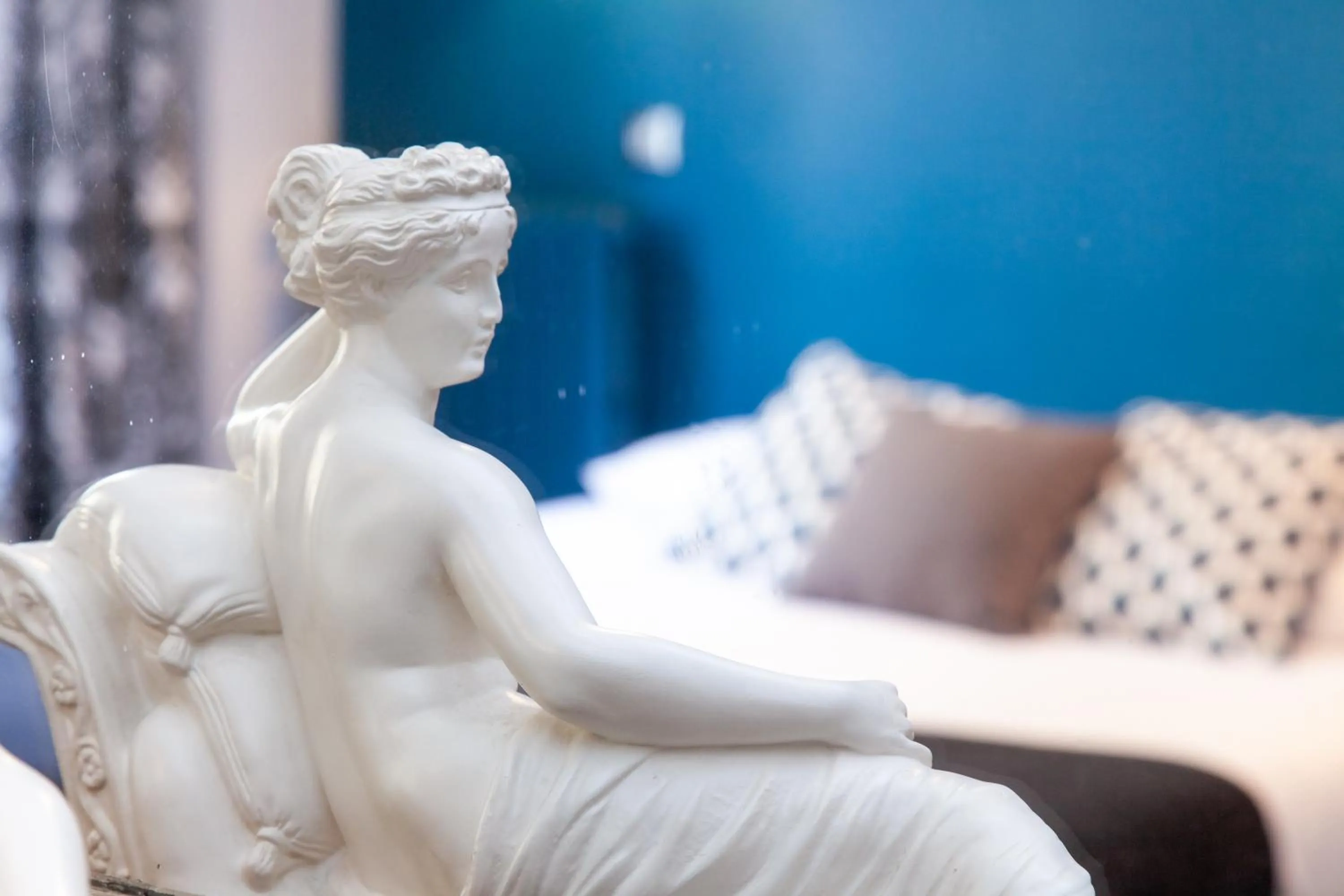 children, Bed in Hotel Mirabeau