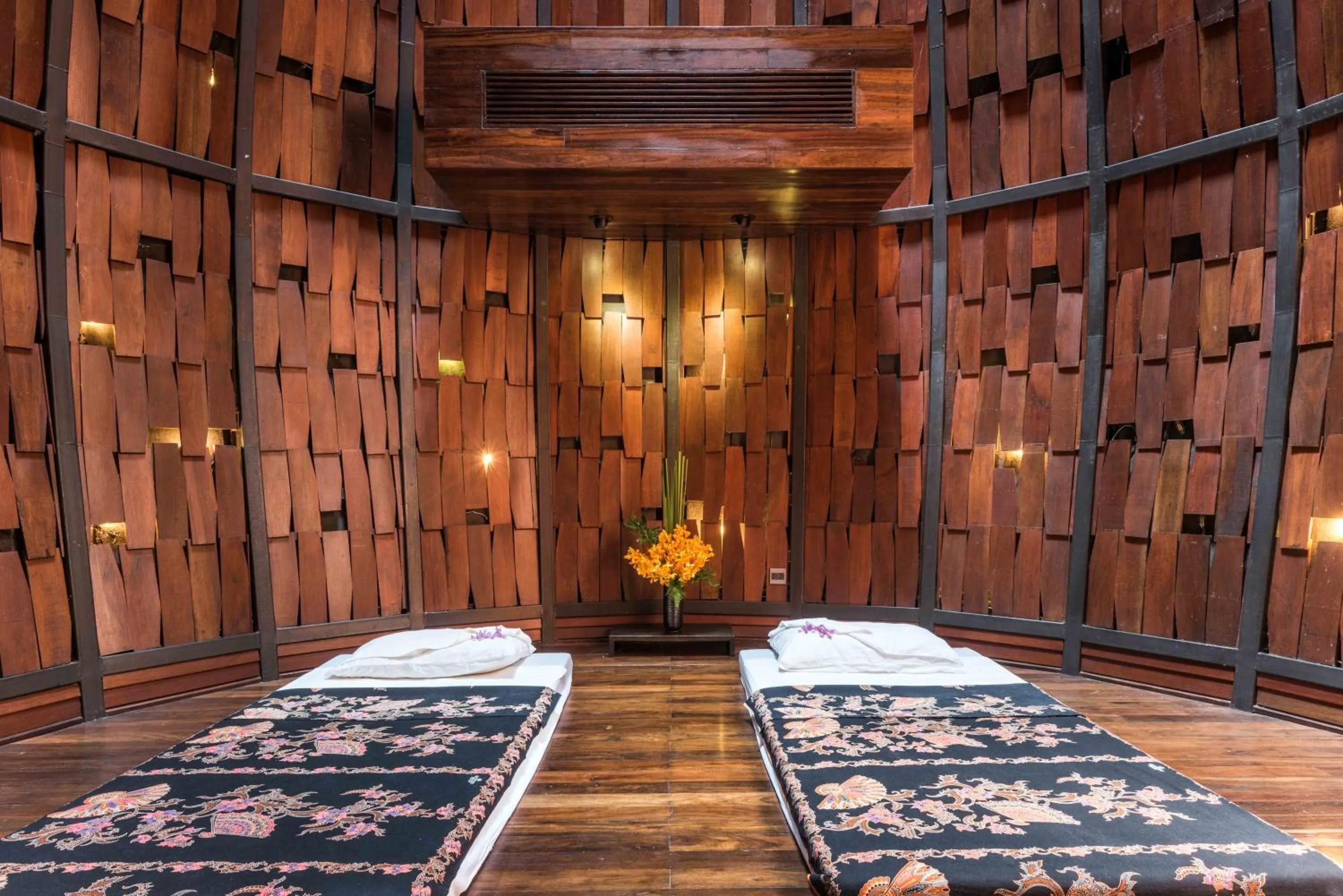 Massage, Bed in The Tubkaak Krabi Boutique Resort