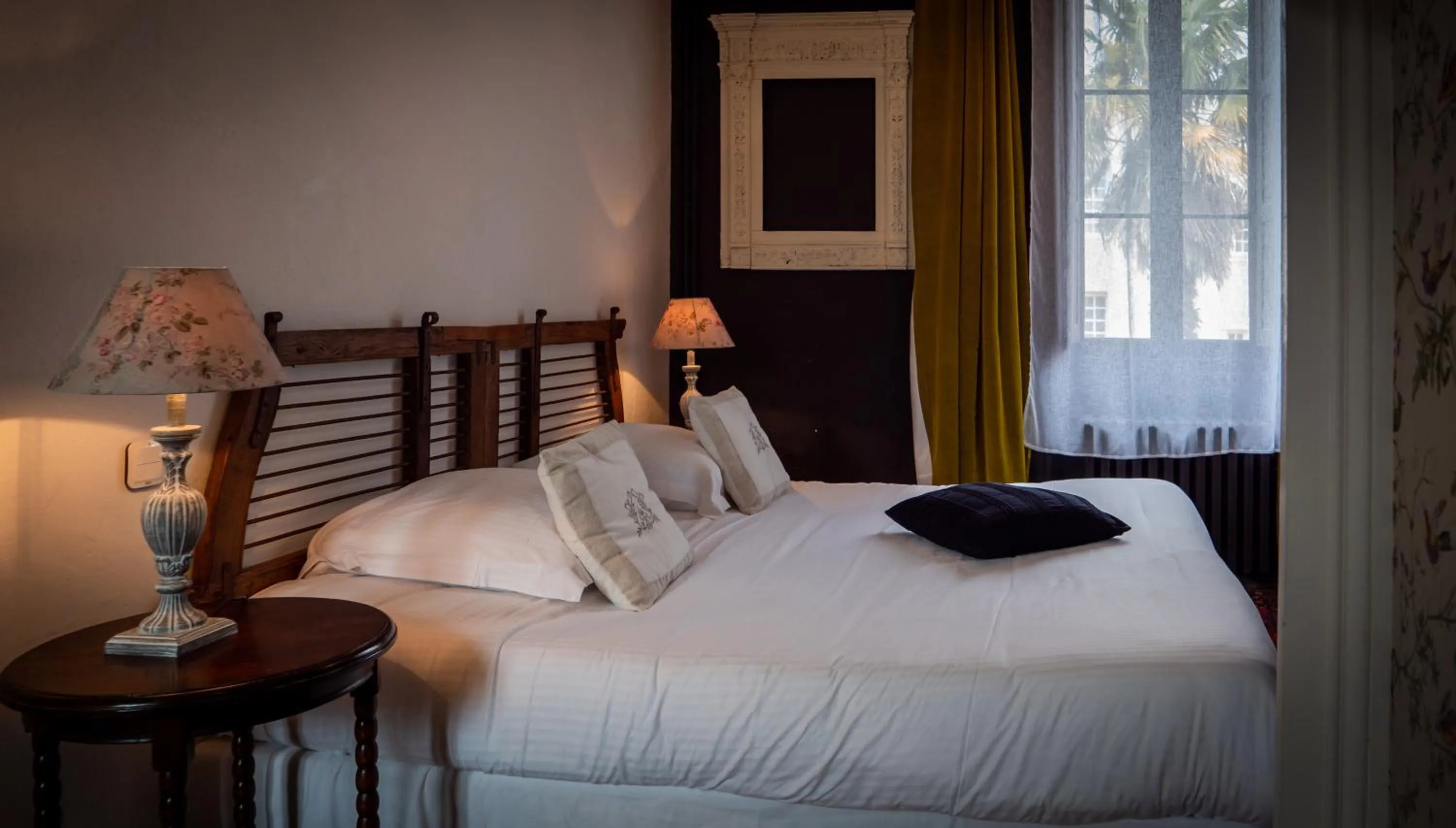 Photo of the whole room in La Maison Douce