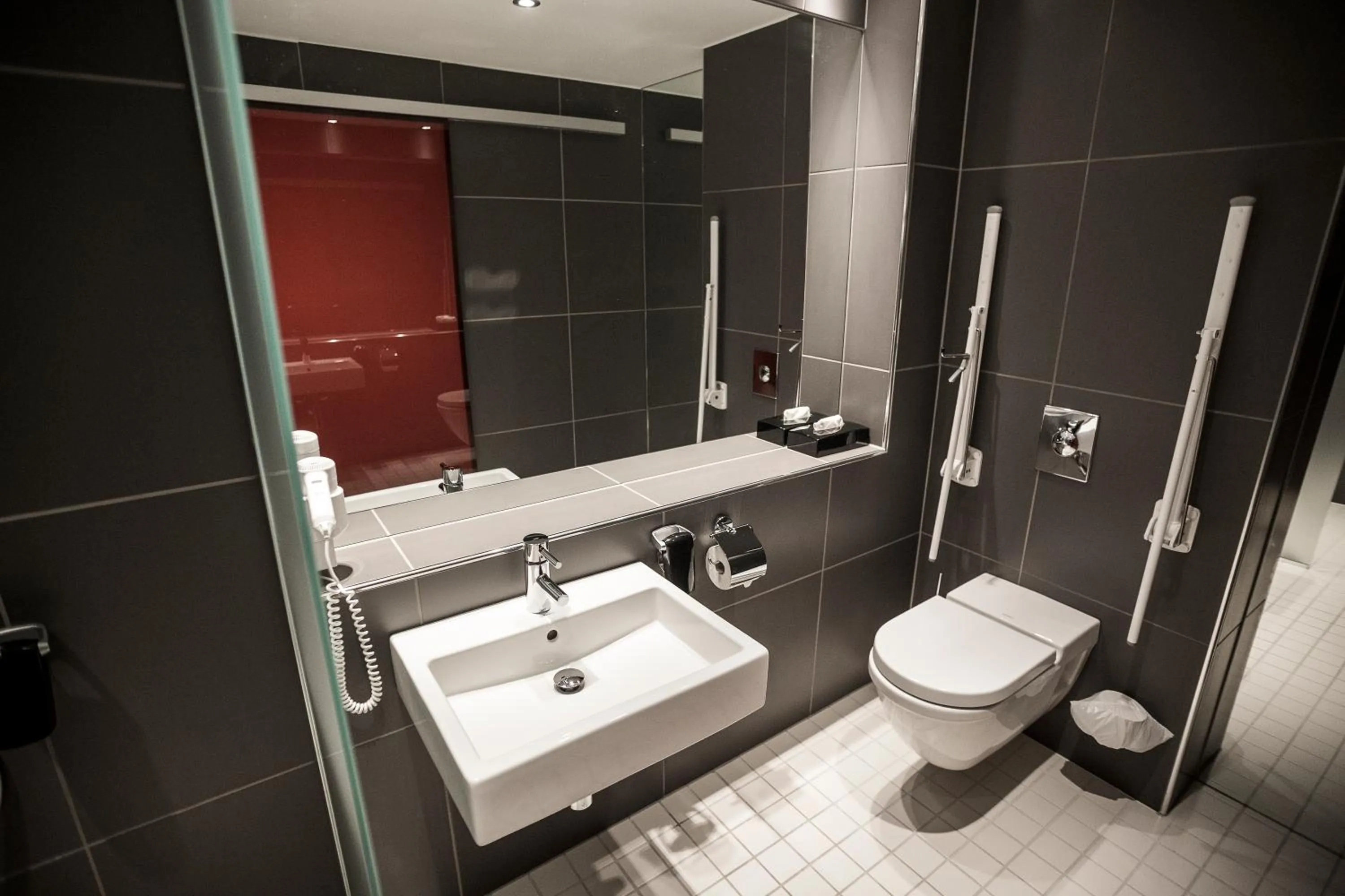 Bathroom in Quality Hotel Edvard Grieg