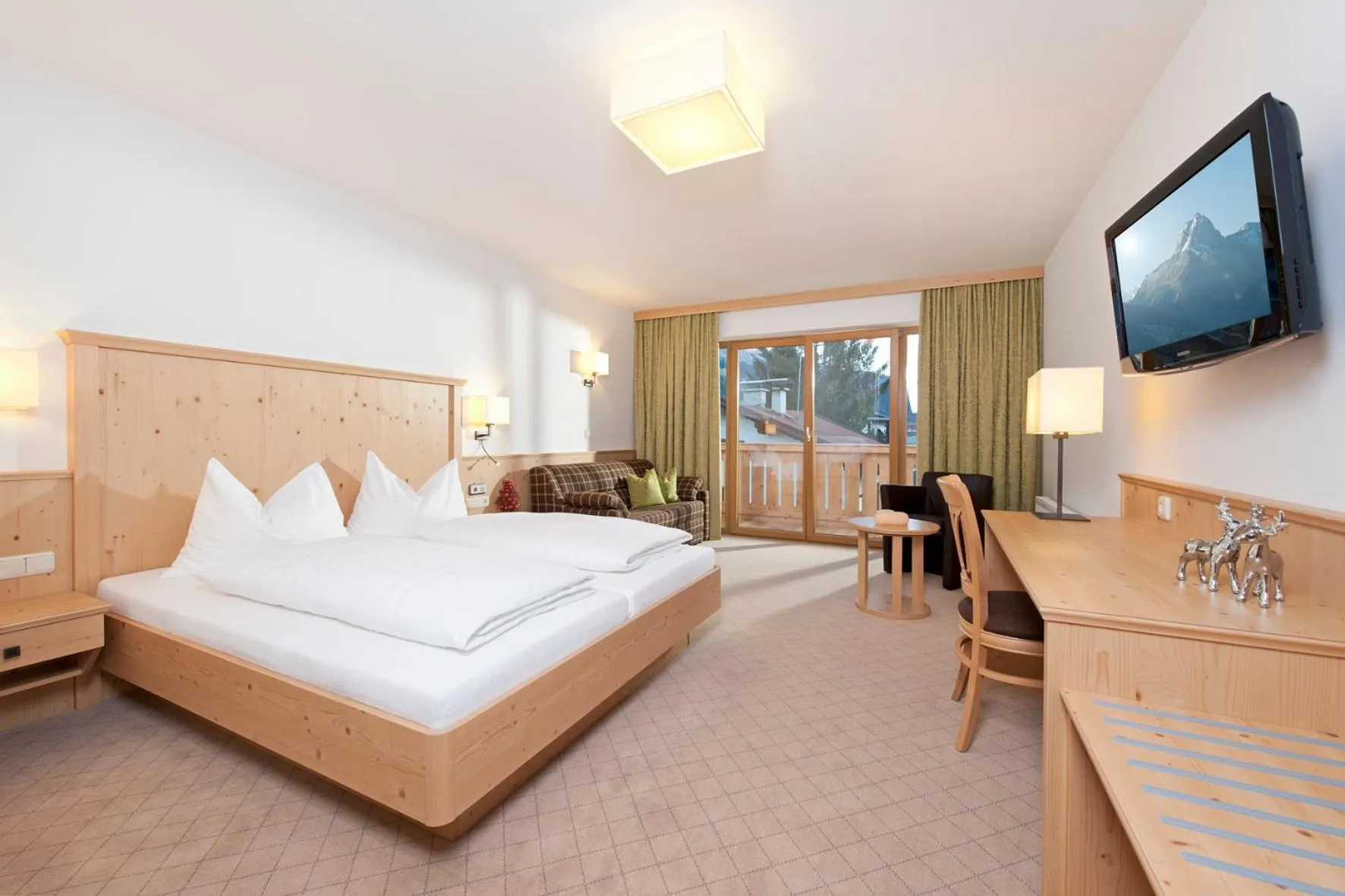 Bed in Alpen Glück Hotel Kirchberger Hof