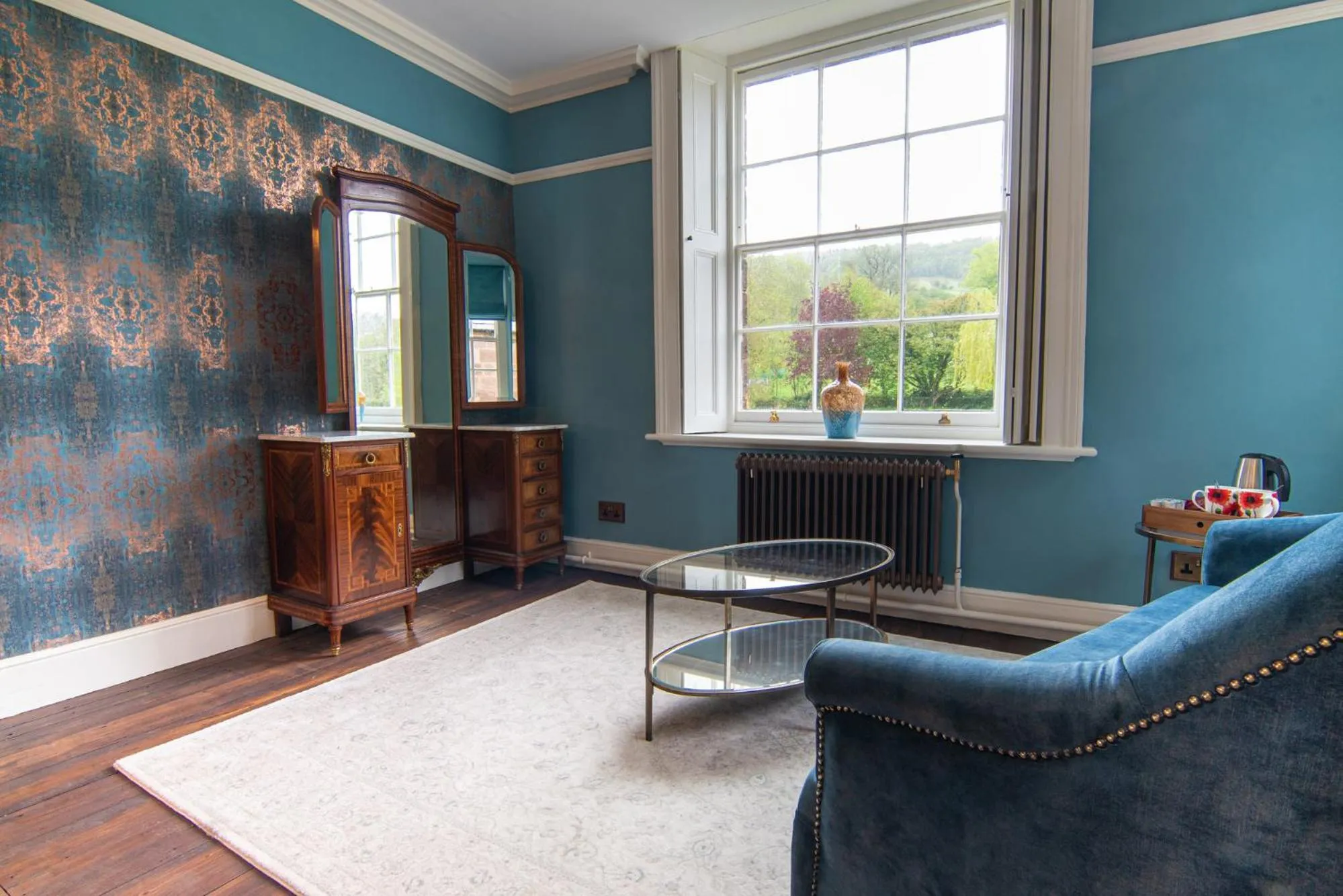 Seating area in Oakhill Hotel