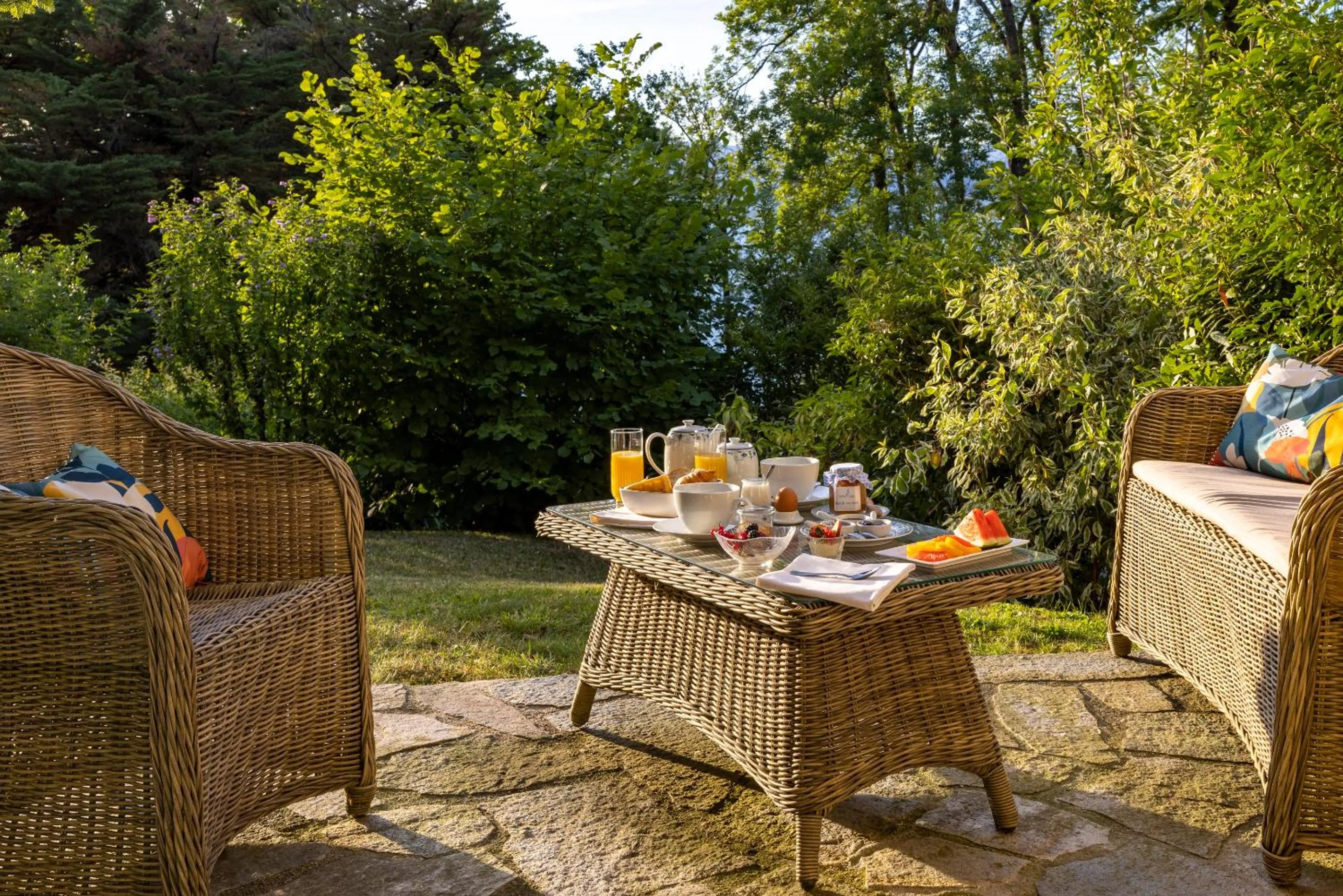 Breakfast in Villa Cécile