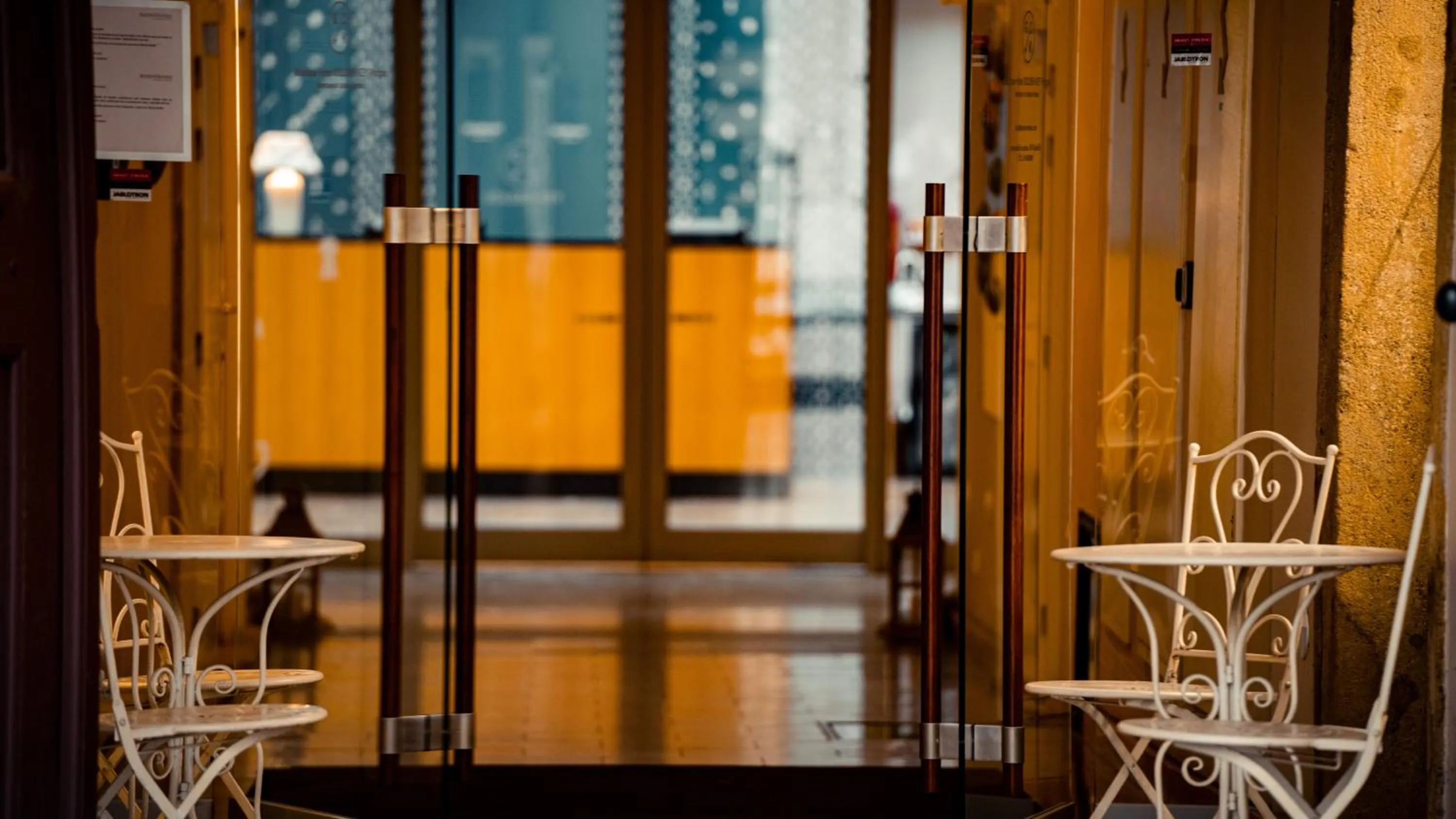 Facade/entrance in Hotel Golden Key Prague Castle