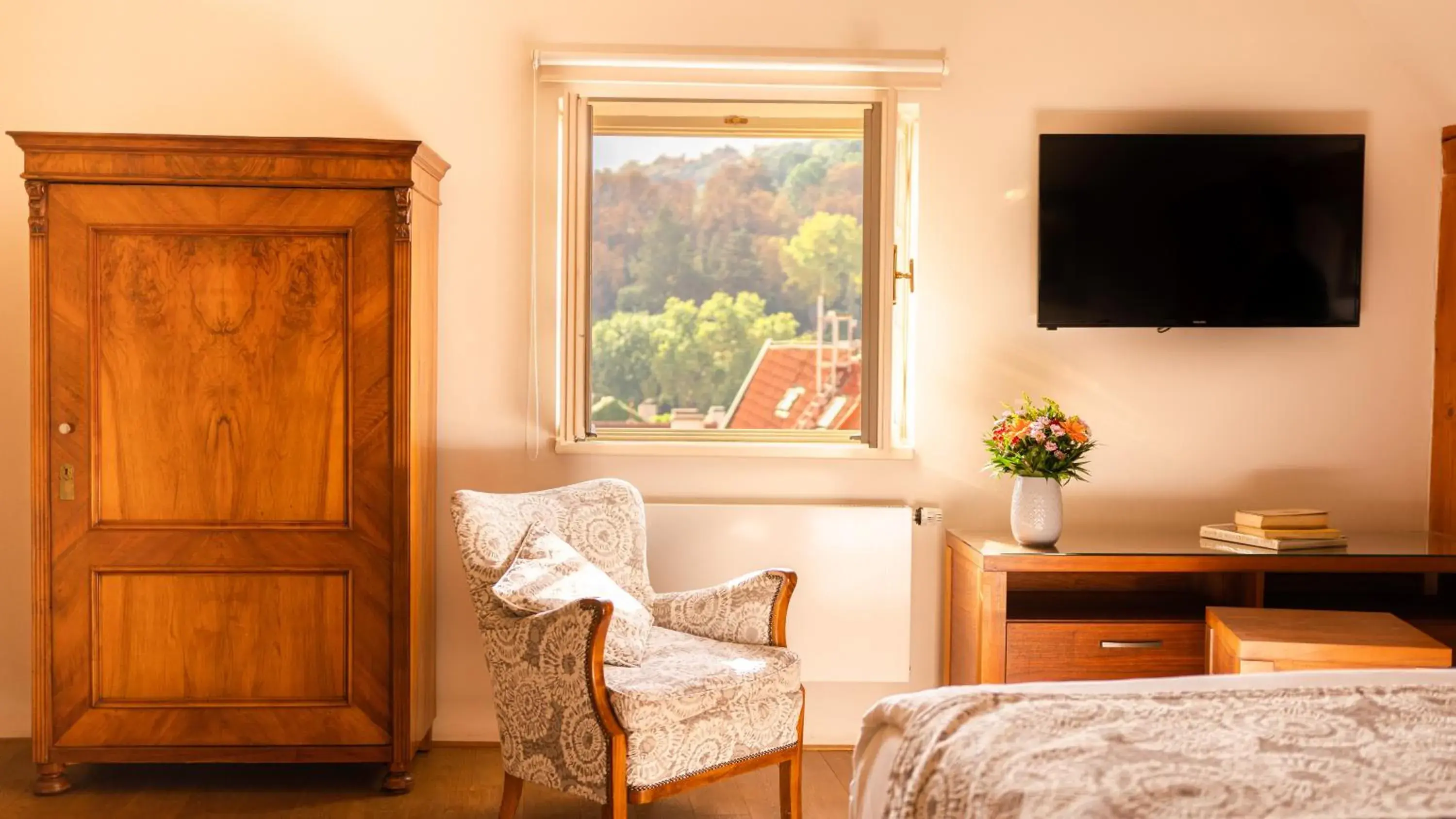 Double Room Deluxe Plus in Hotel Golden Key Prague Castle Double Room Deluxe Plus in Hotel Golden Key Prague Castle