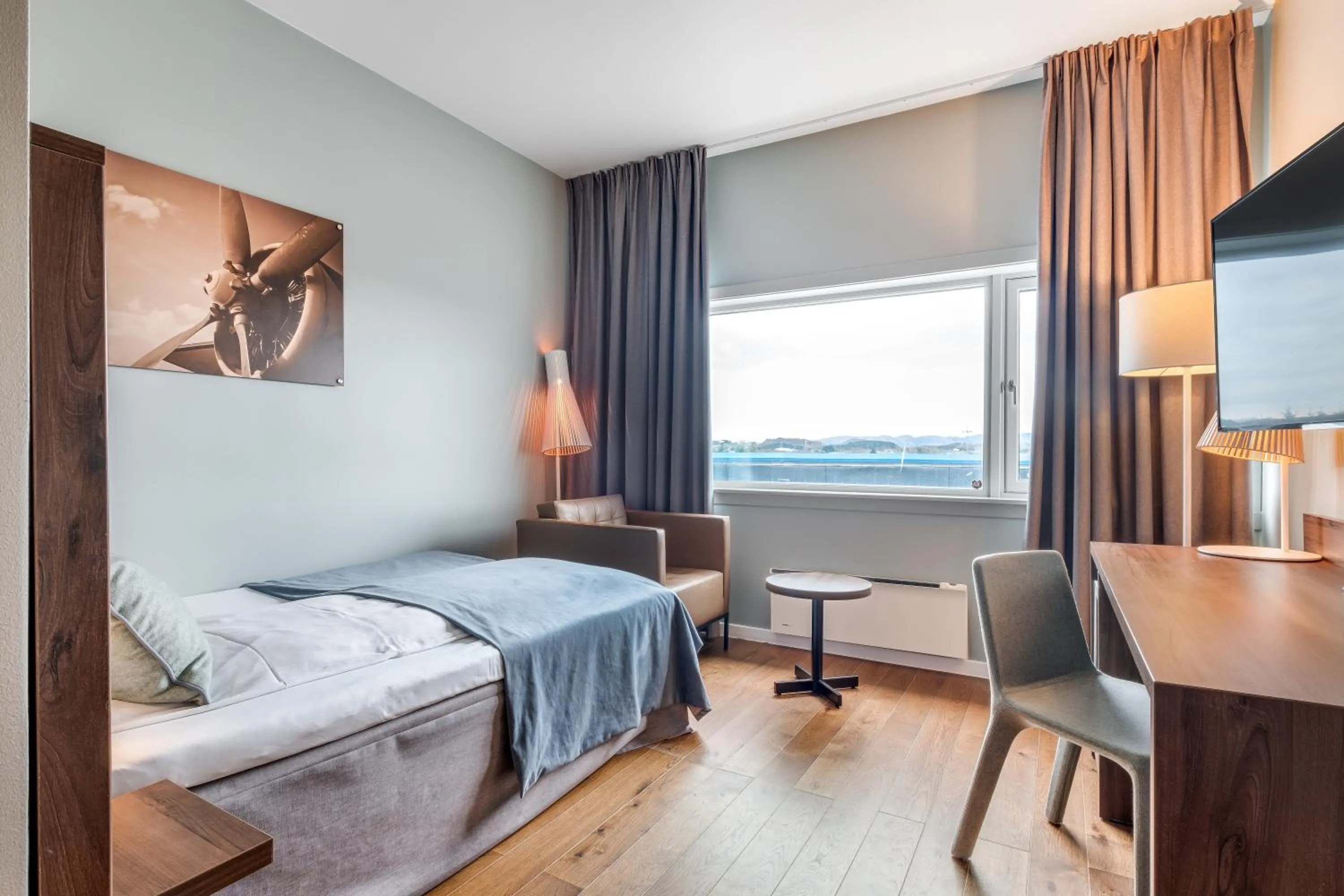 Photo of the whole room, Bed in Quality Airport Hotel Stavanger