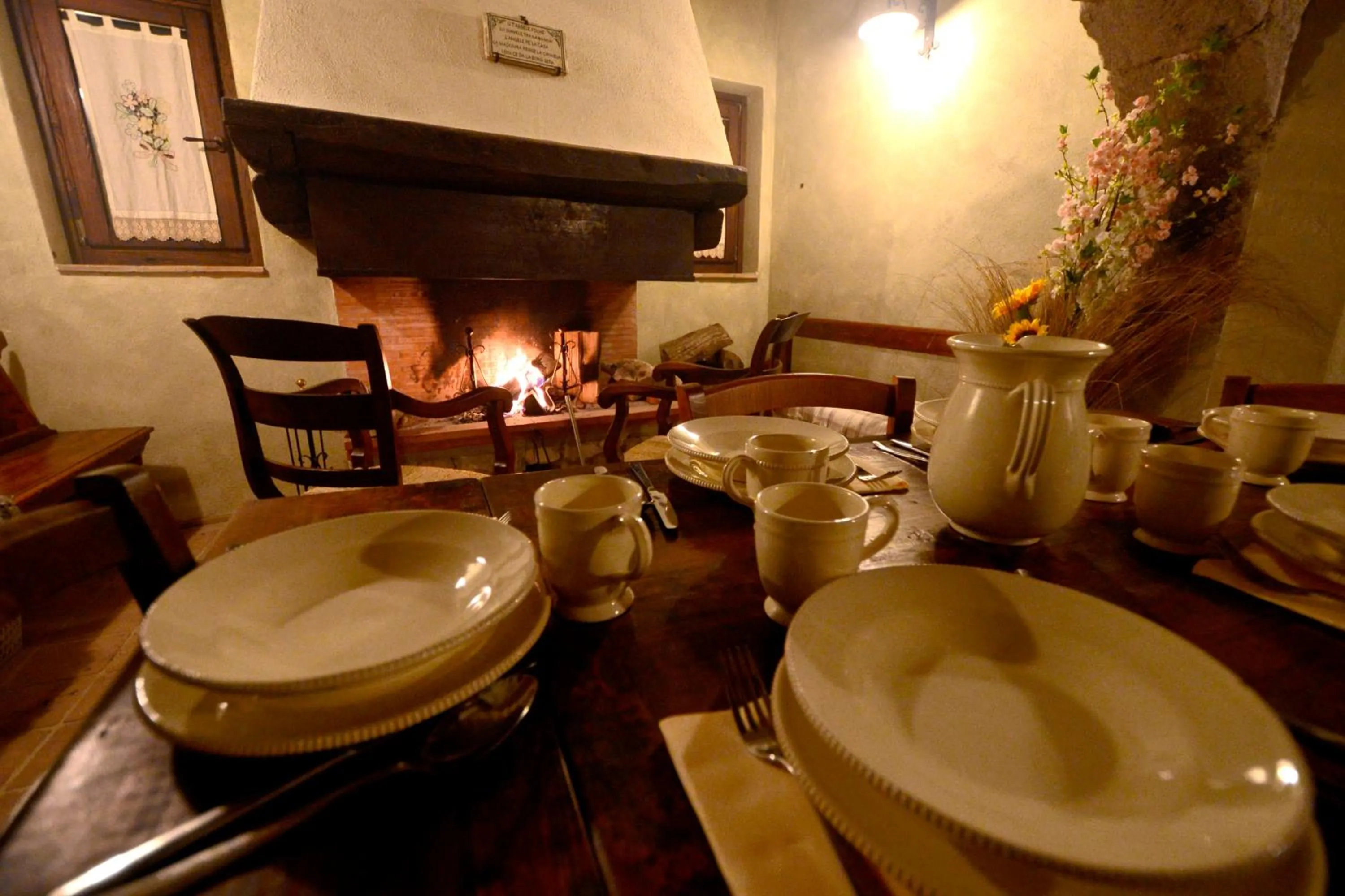 Dining area in Robur Marsorum Albergo Diffuso
