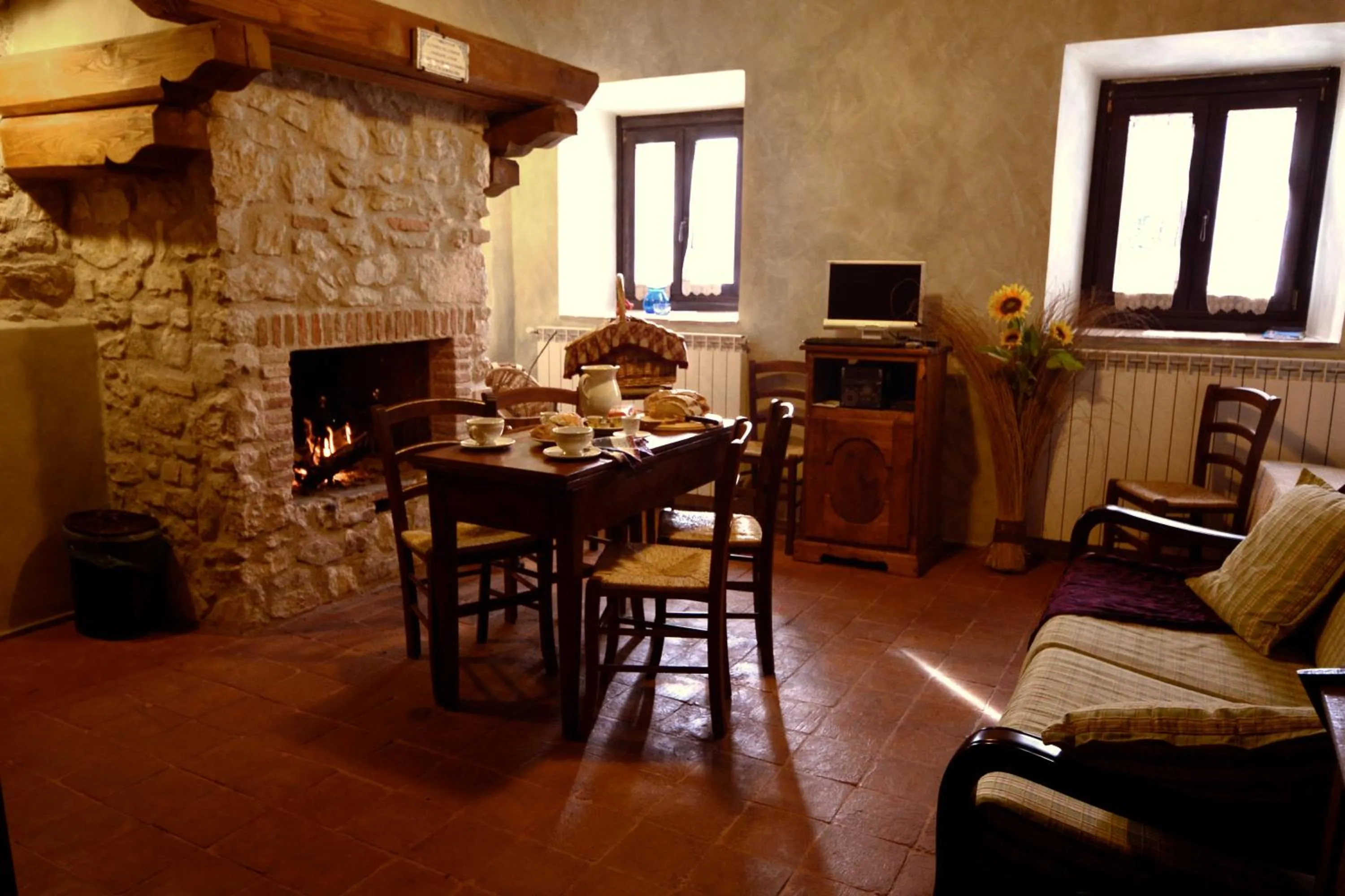 Dining area in Robur Marsorum Albergo Diffuso