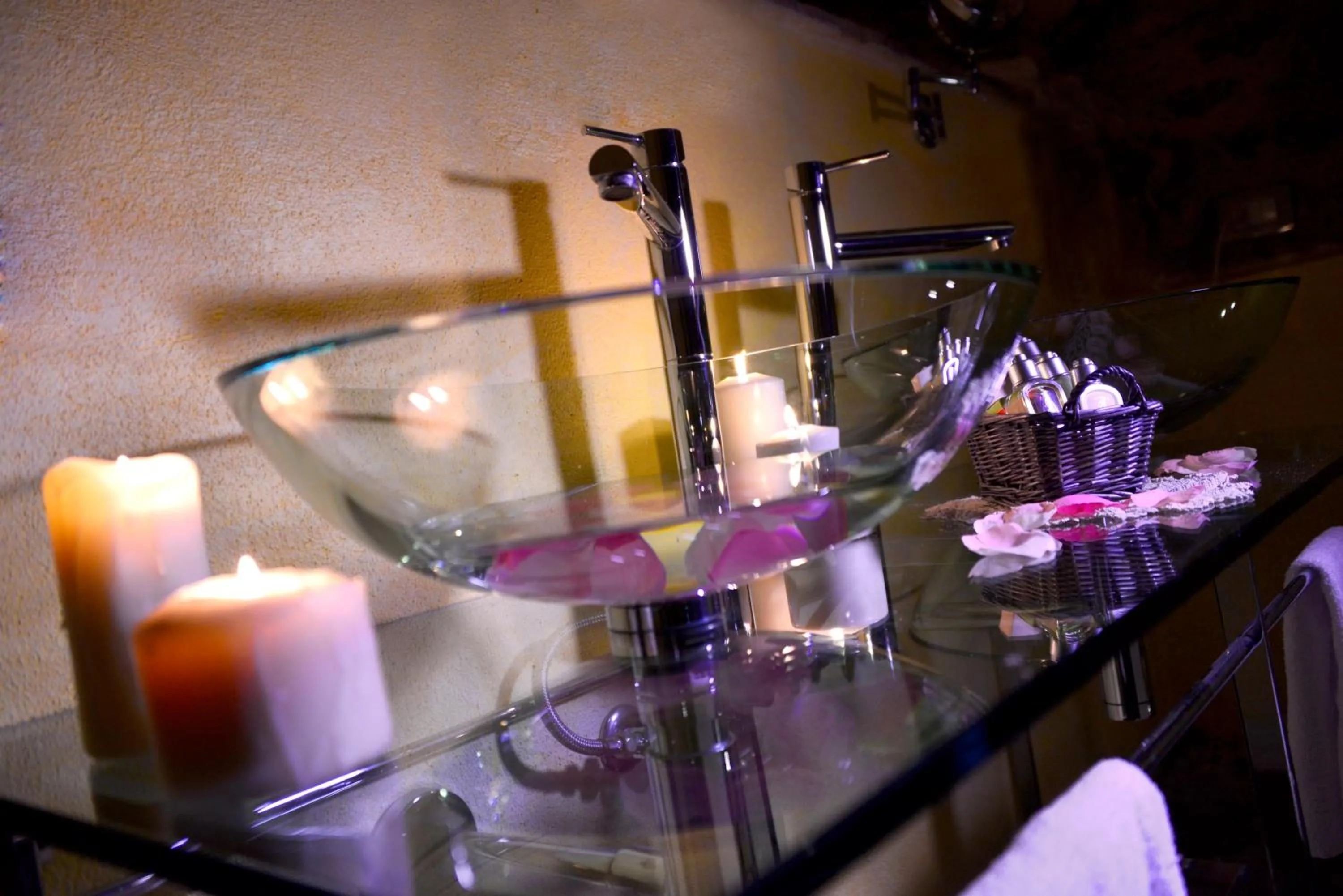 Bathroom in Robur Marsorum Albergo Diffuso