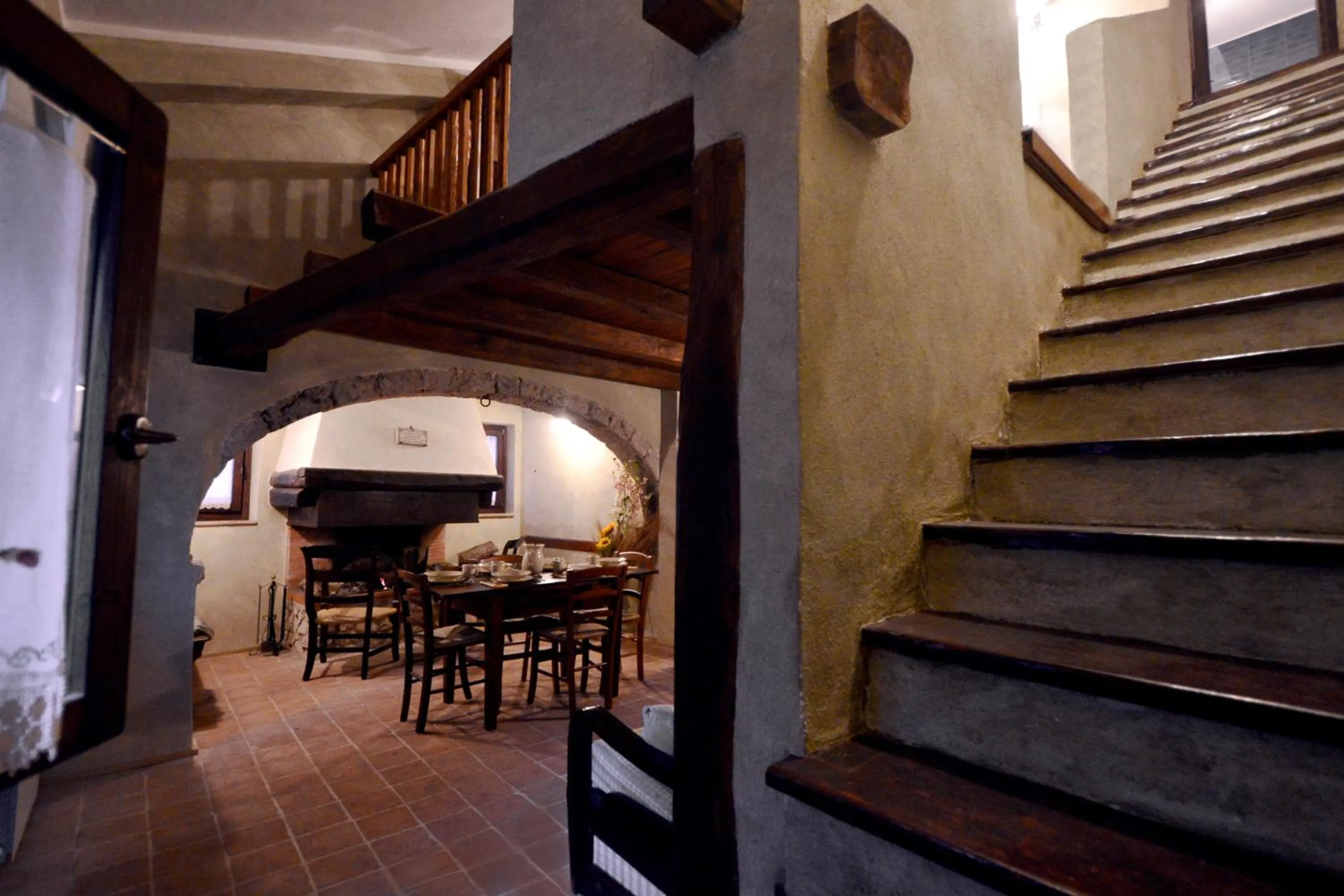 Decorative detail in Robur Marsorum Albergo Diffuso