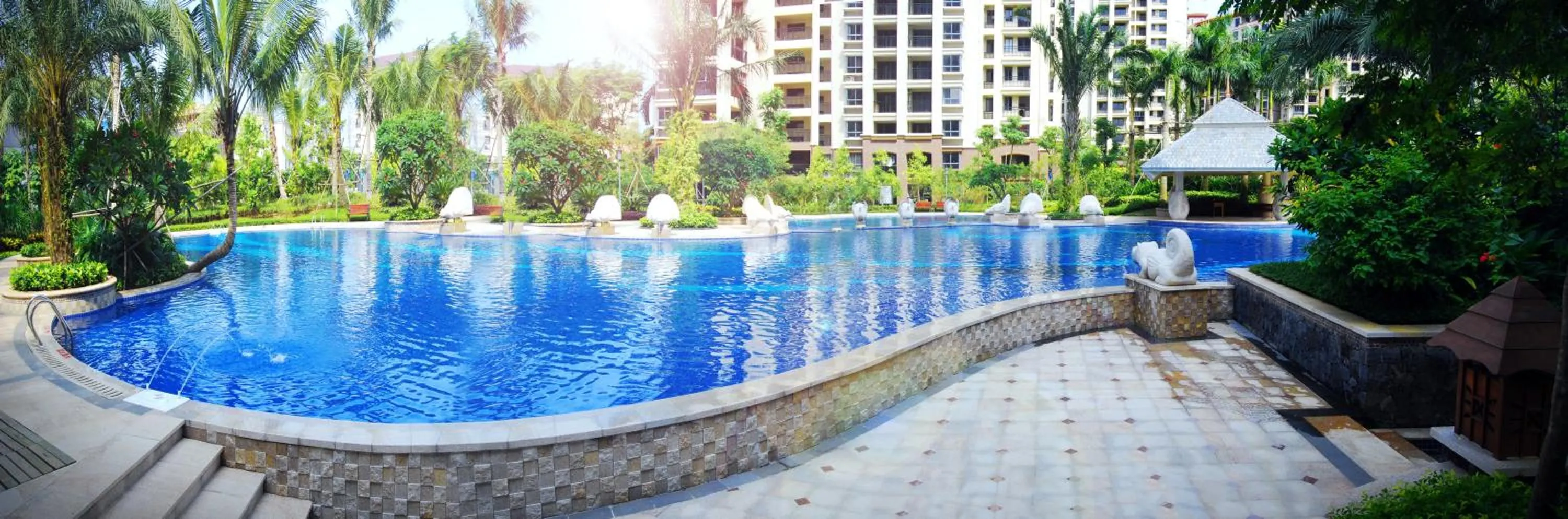 Swimming Pool in Ramada Encore by Wyndham Qionghai Downtown