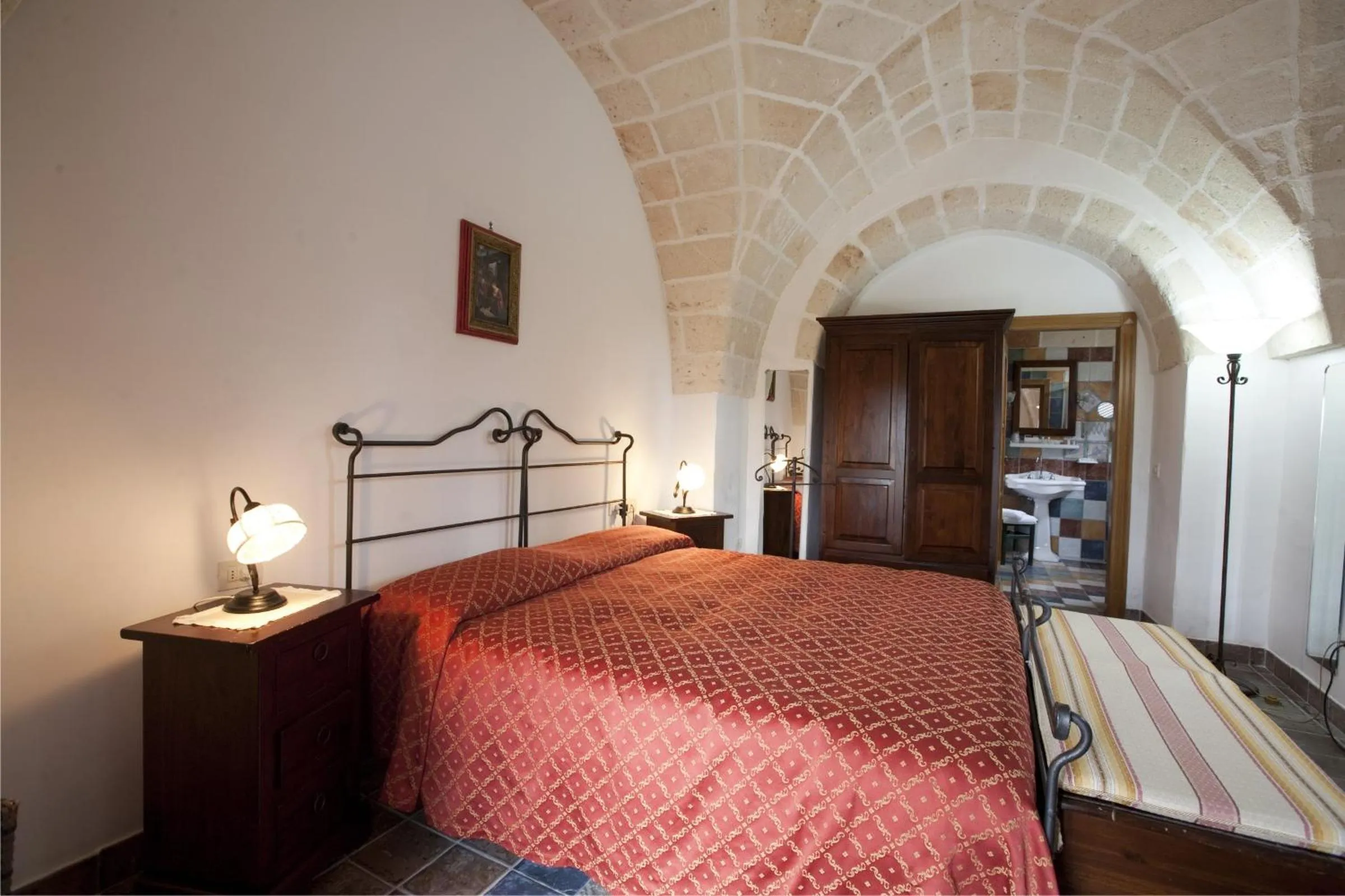 Photo of the whole room in Masseria Bosco & Masseria Strazzati