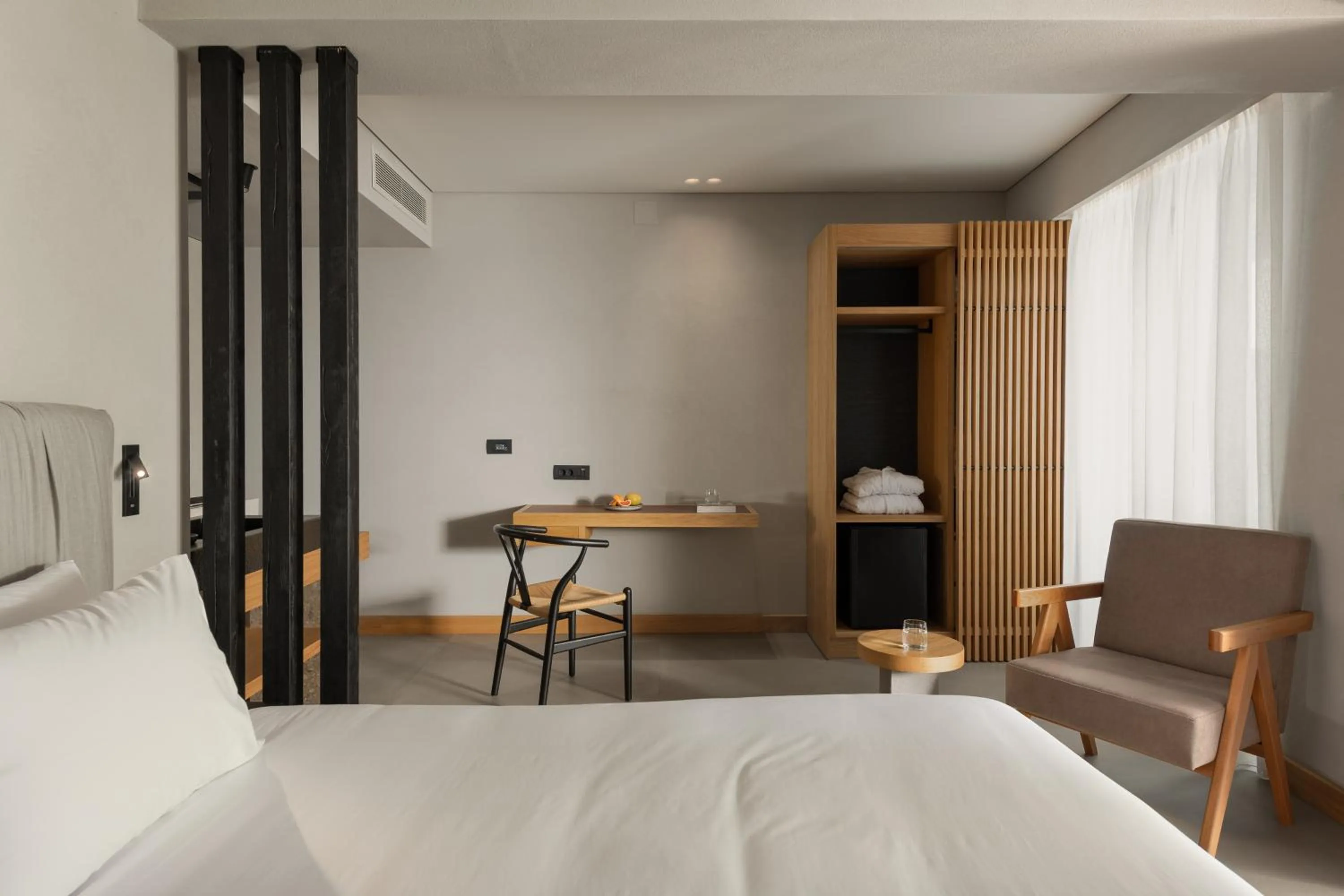 Ikones Seafront Luxury Suites