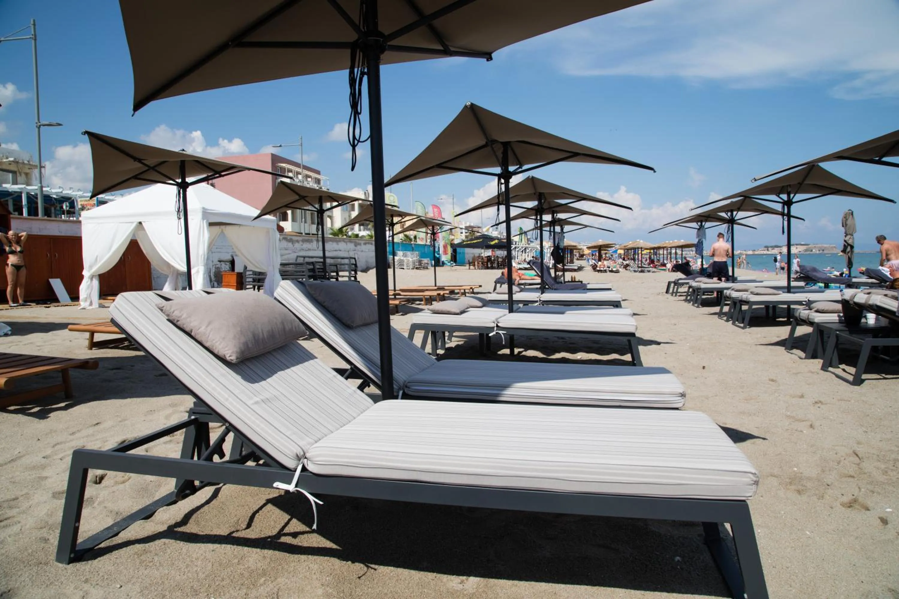 Ikones Seafront Luxury Suites