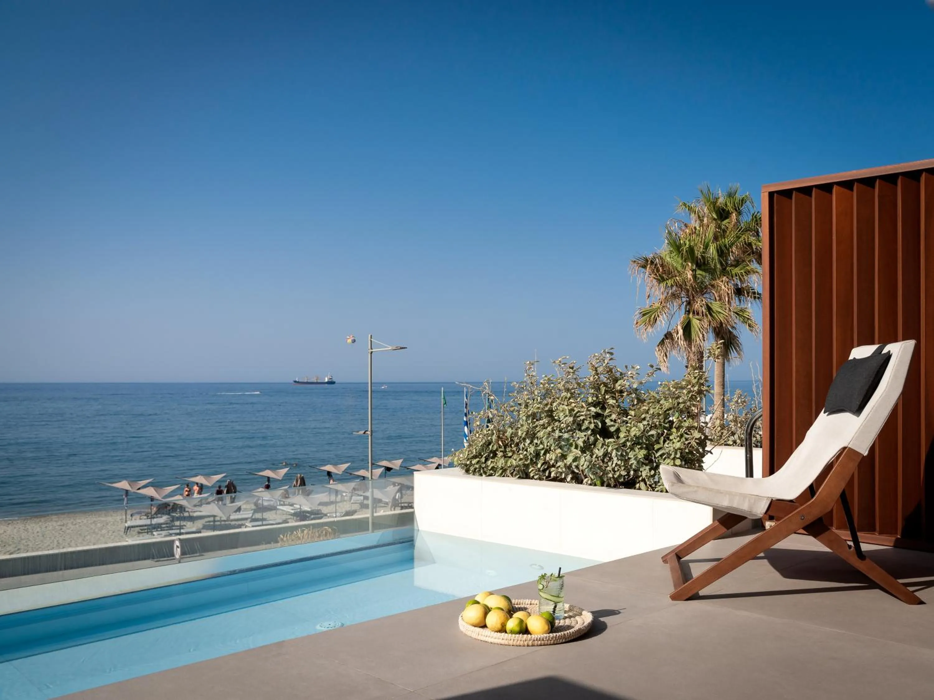 Ikones Seafront Luxury Suites