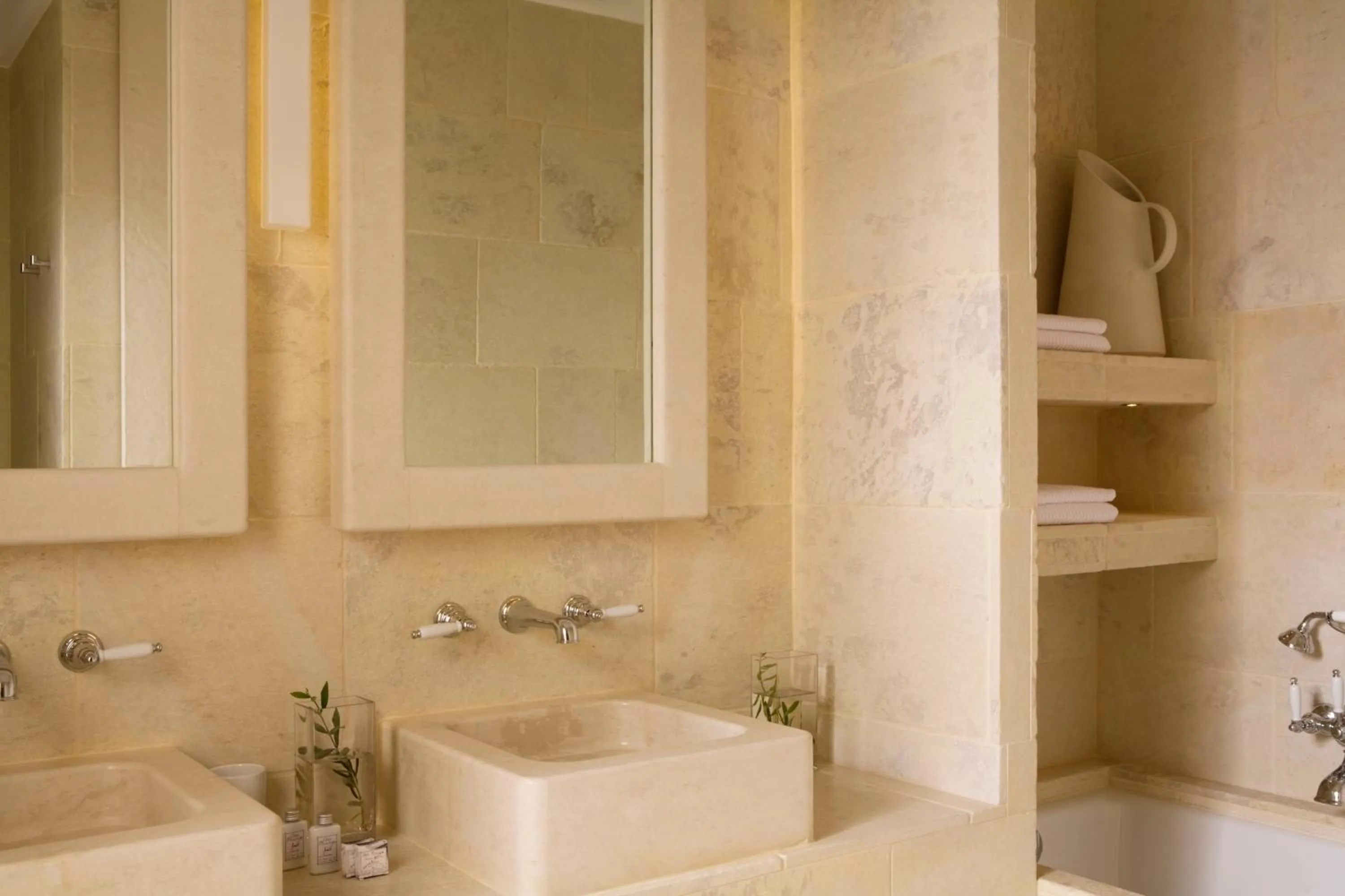Bathroom in Borgo Egnazia