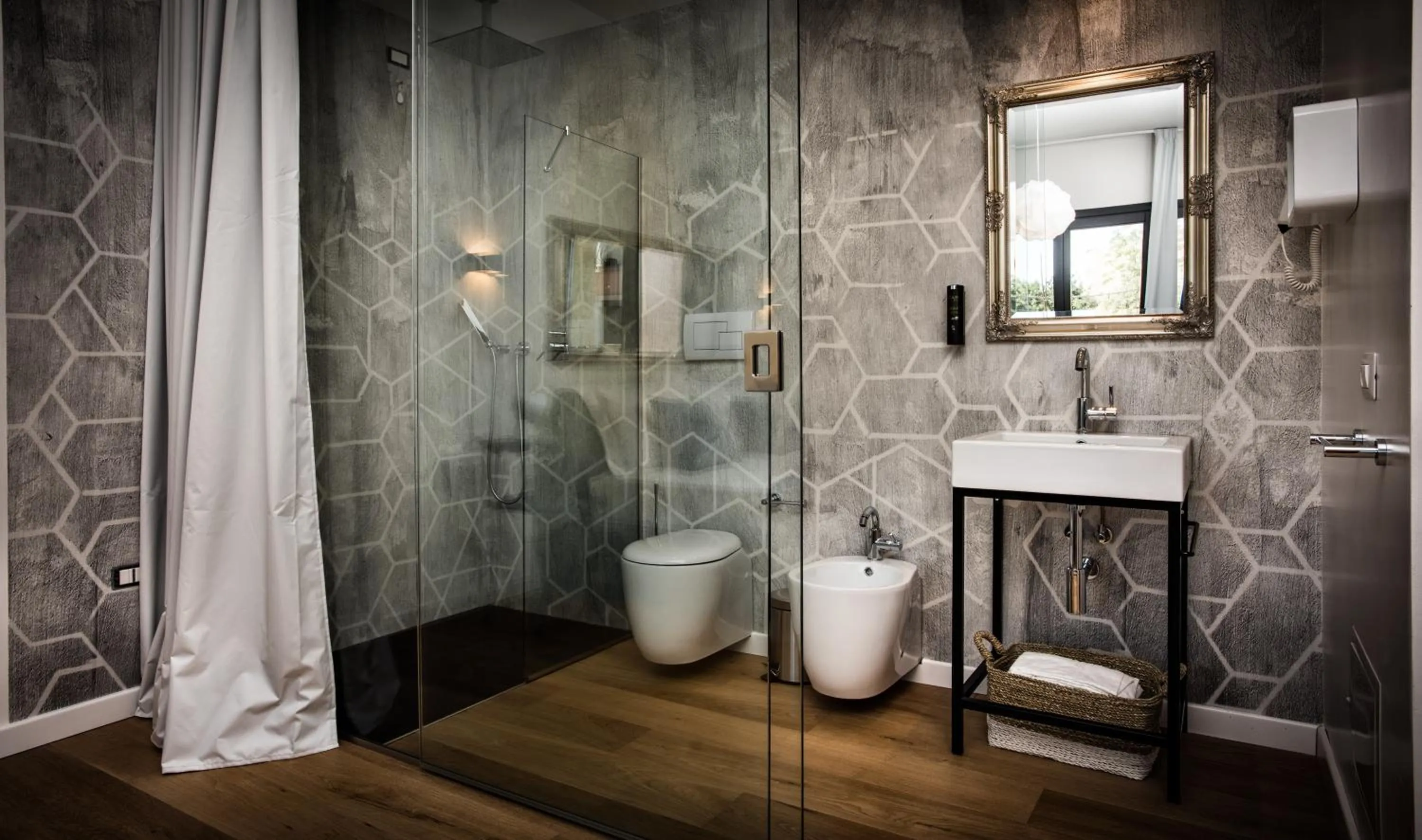 Shower in Teku Sardinia Boutique Hotel