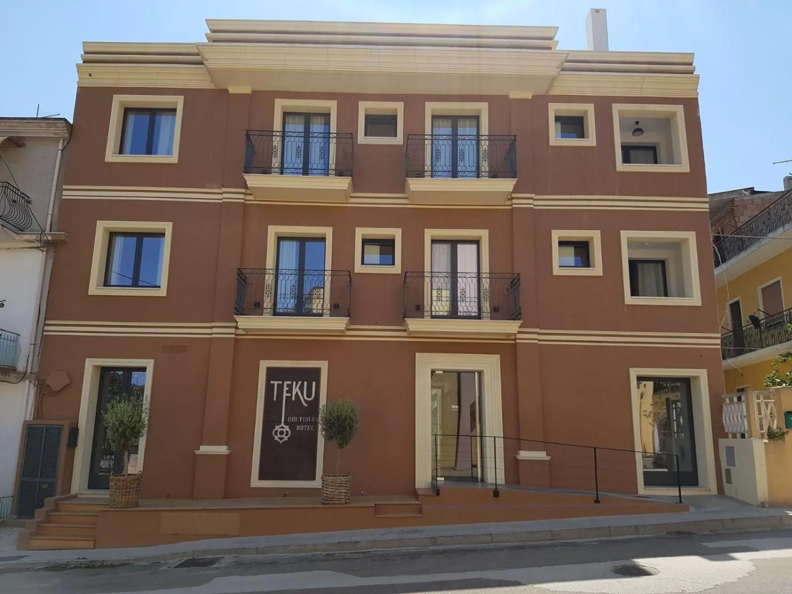 Facade/entrance in Teku Sardinia Boutique Hotel