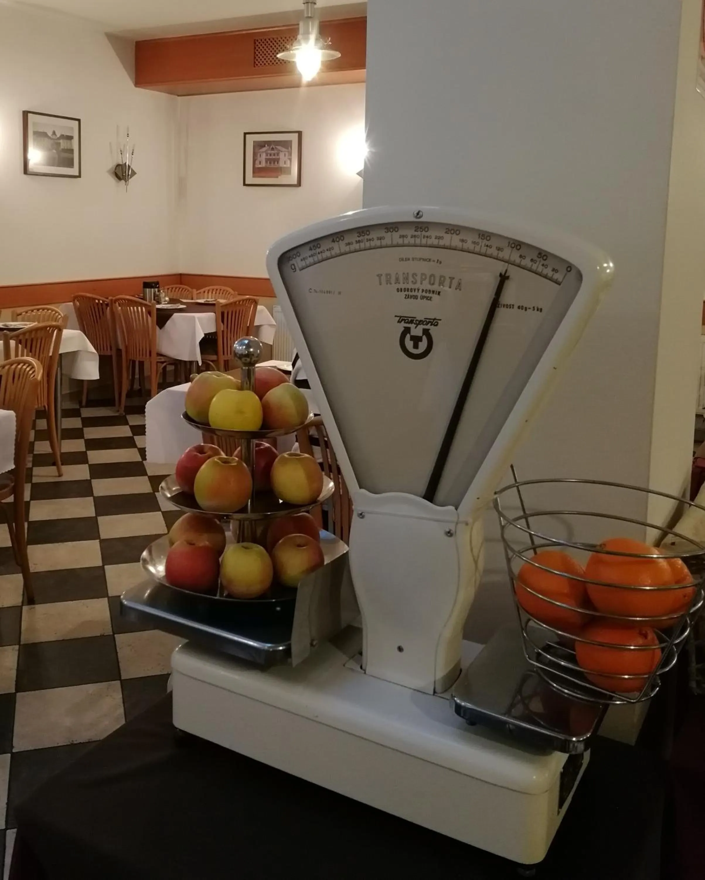 Food and drinks in Augustus et Otto Hotel