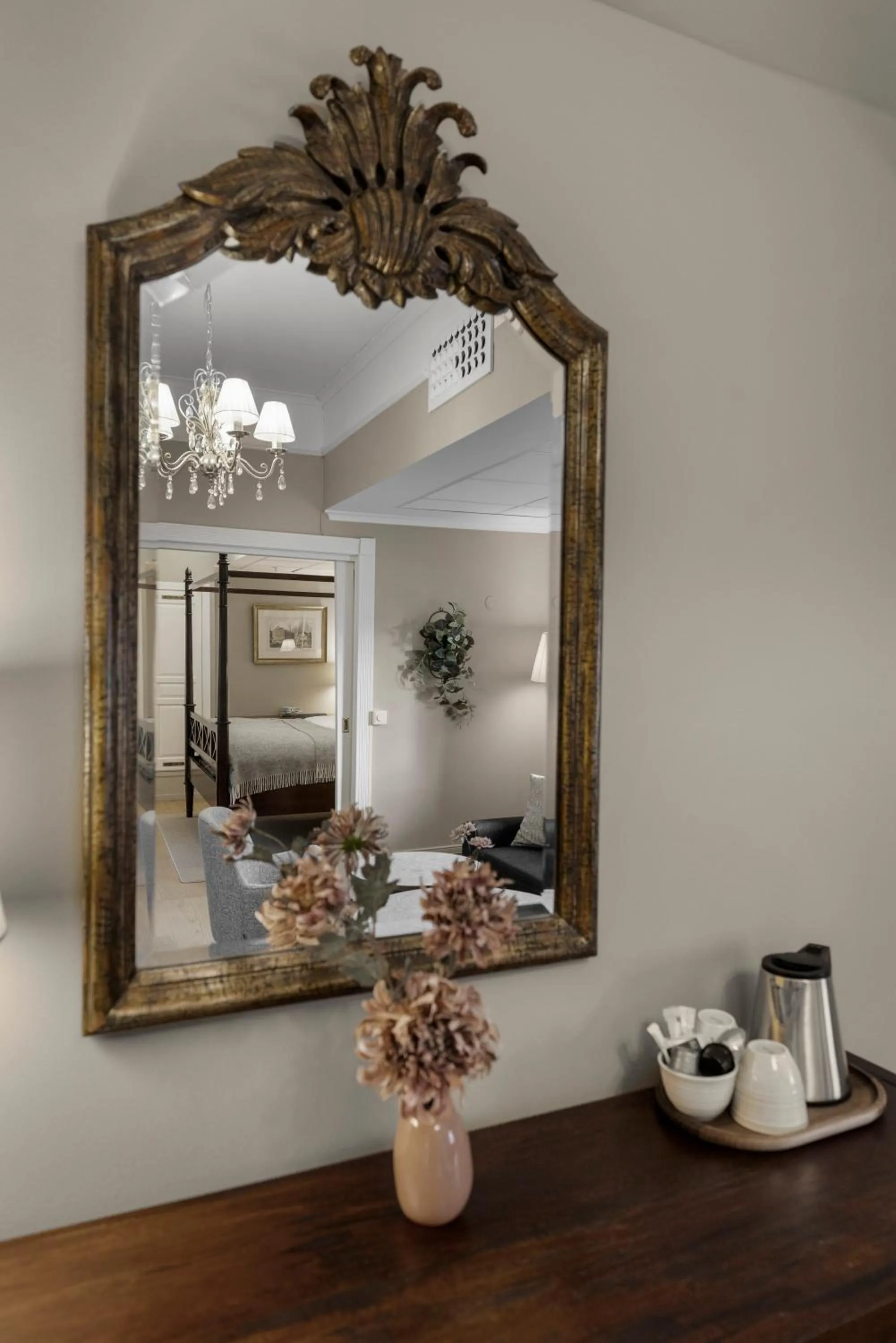 Coffee/tea facilities in Home Hotel Bastion