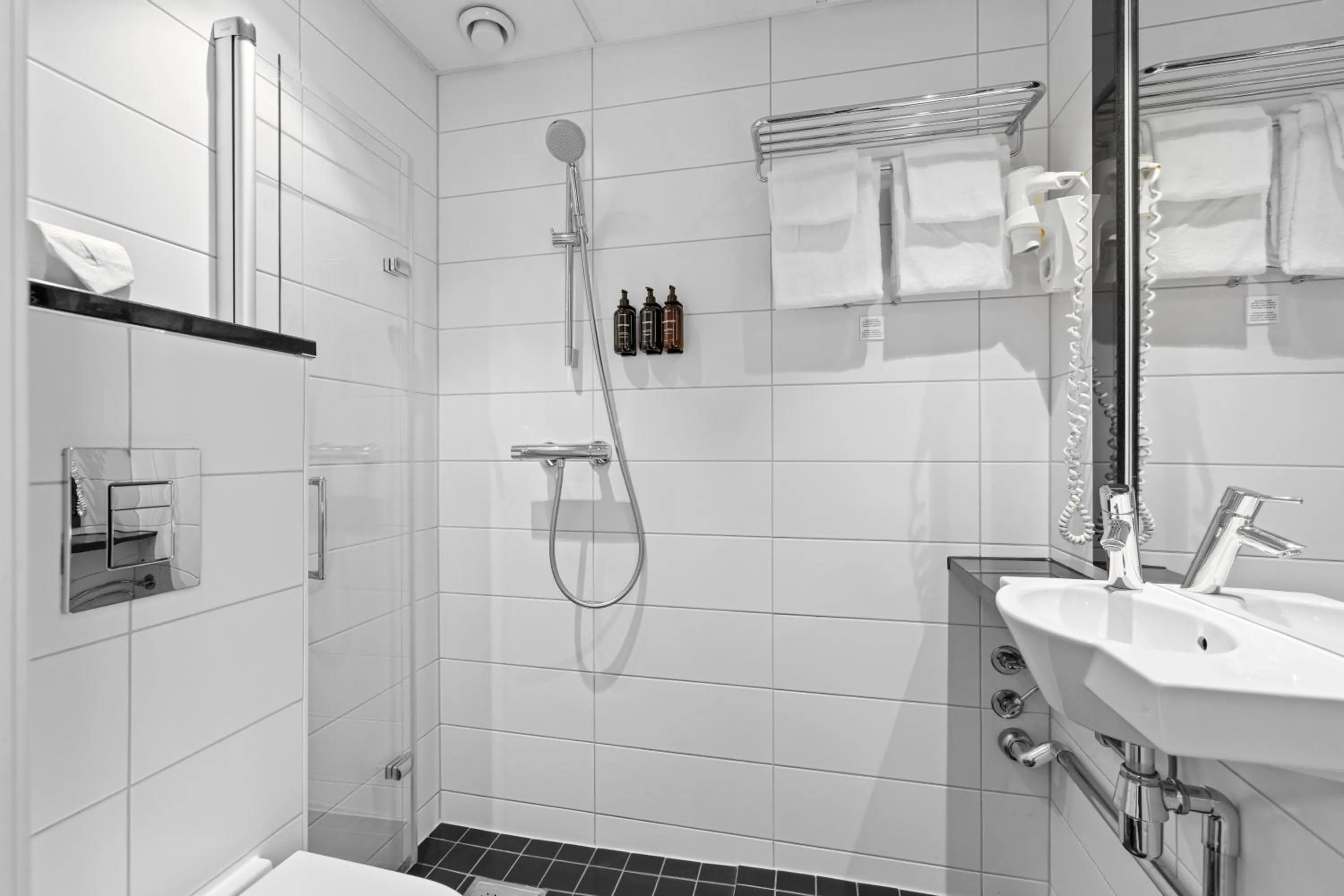 Bathroom in Home Hotel Gabelshus