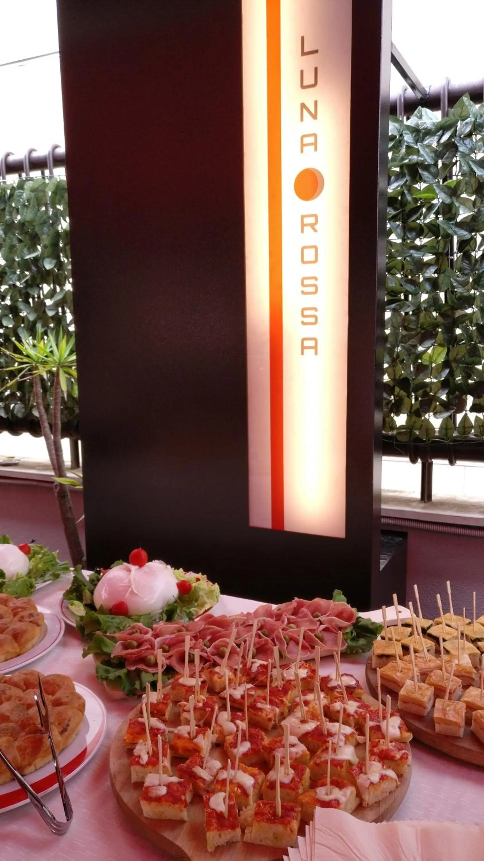 Patio in Rama Palace Hotel