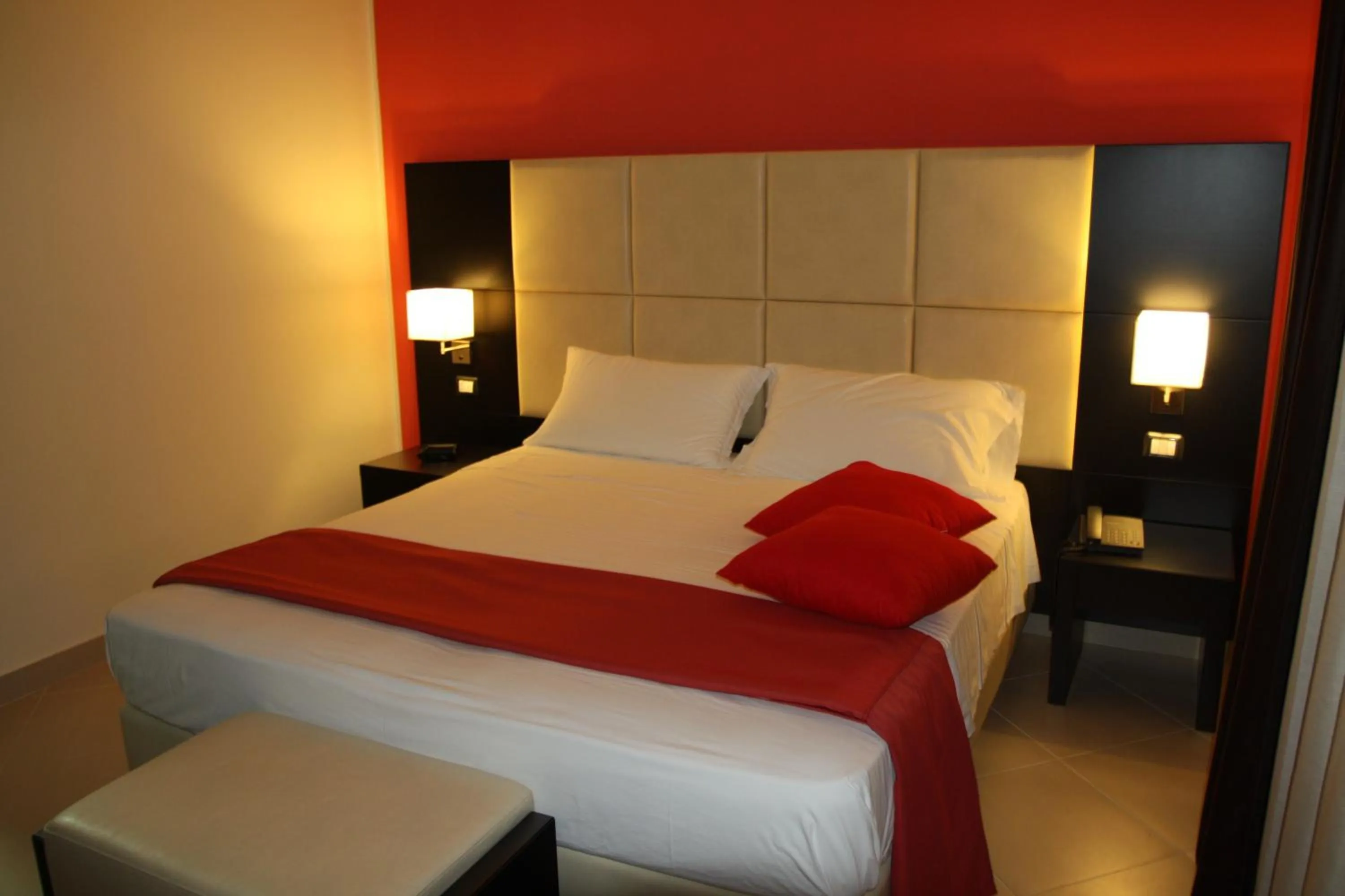 View (from property/room), Bed in Rama Palace Hotel