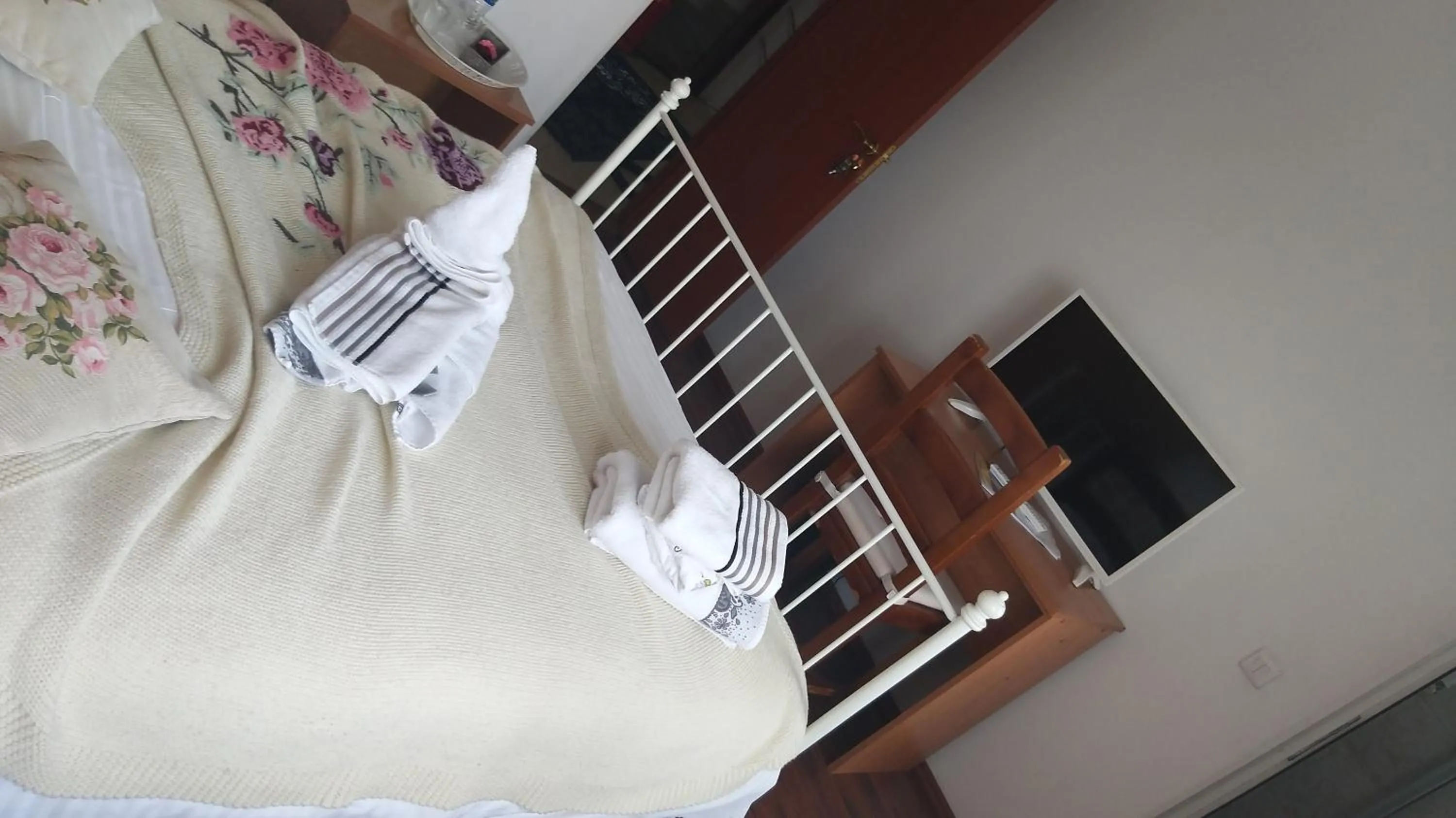 Photo of the whole room in La Casa Nord