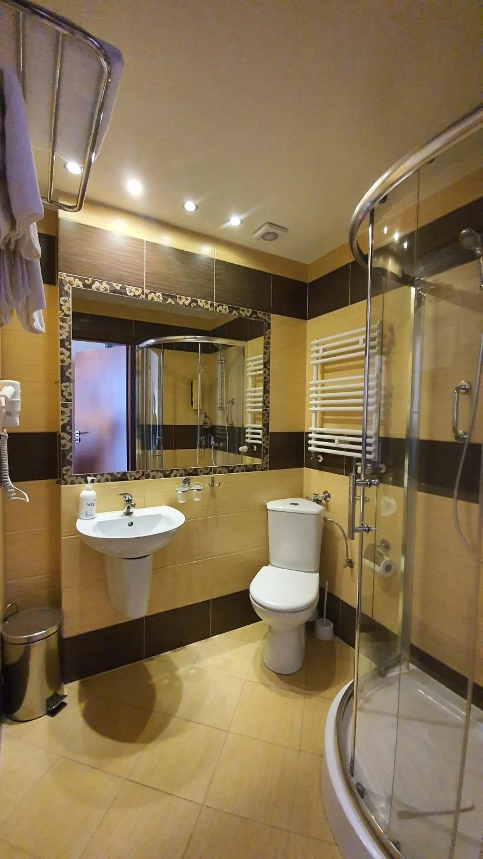 Bathroom in Villa Delfin Spa