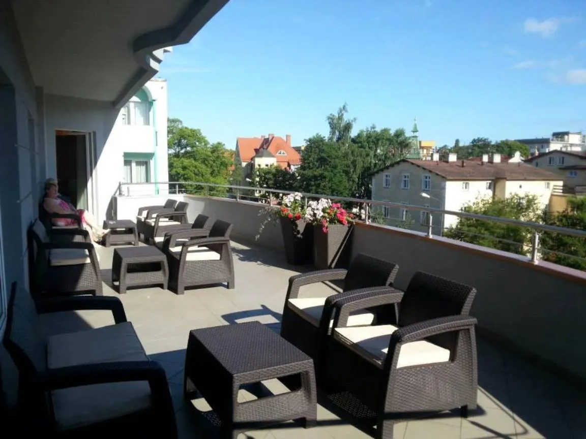 Patio in Villa Delfin Spa