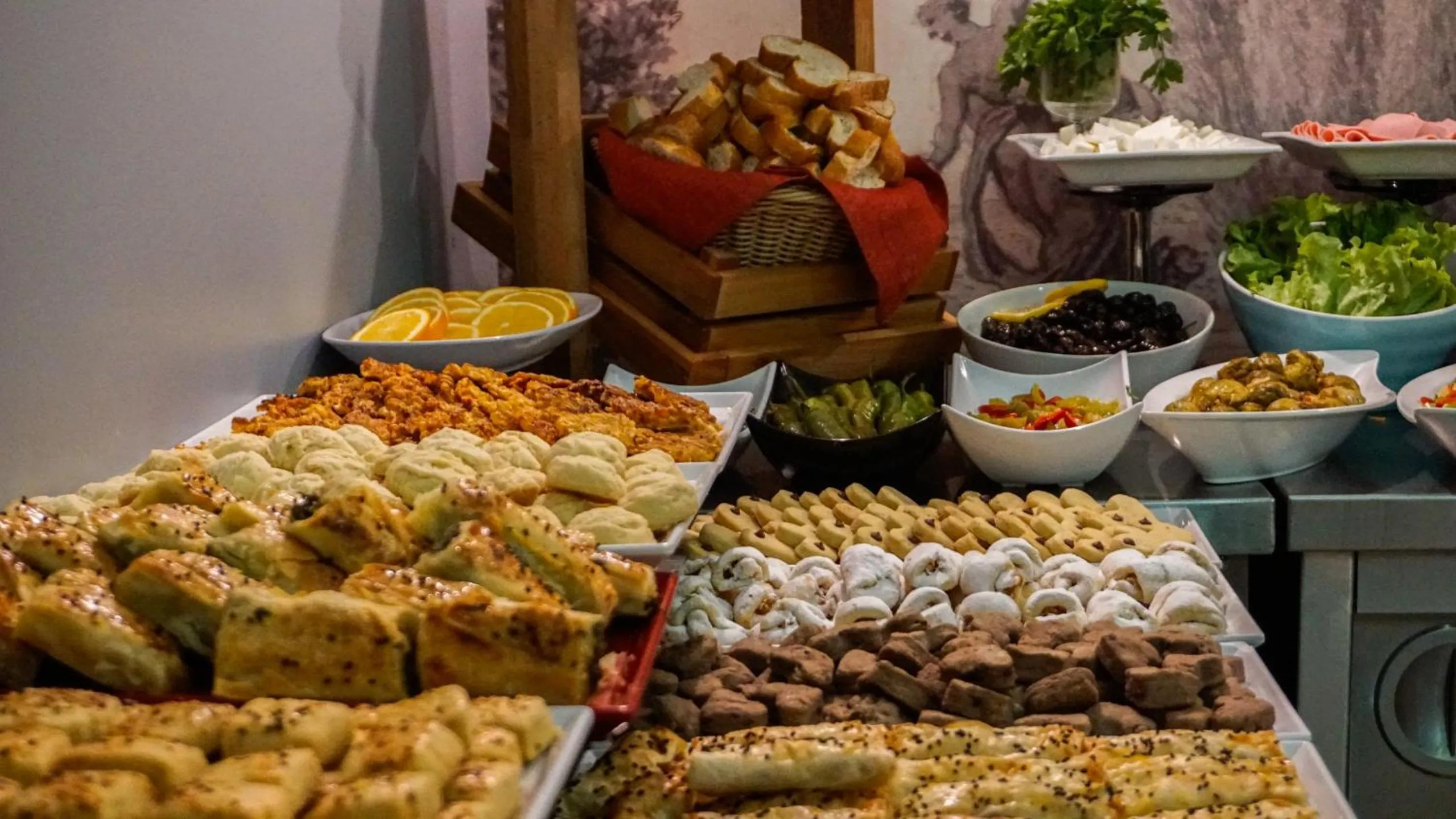 Raymond Hotel Old City