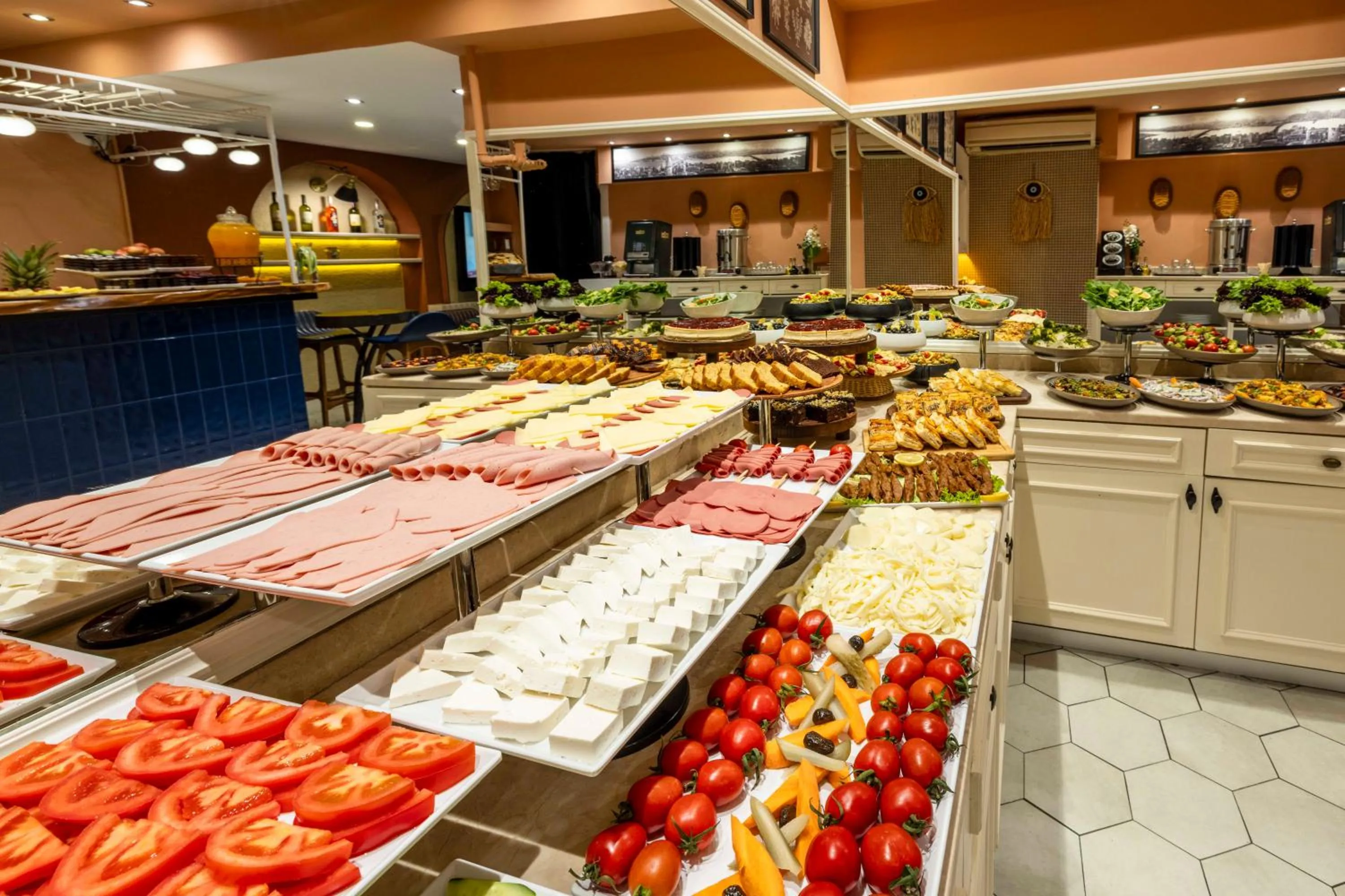 Buffet breakfast in Raymond Hotel Old City