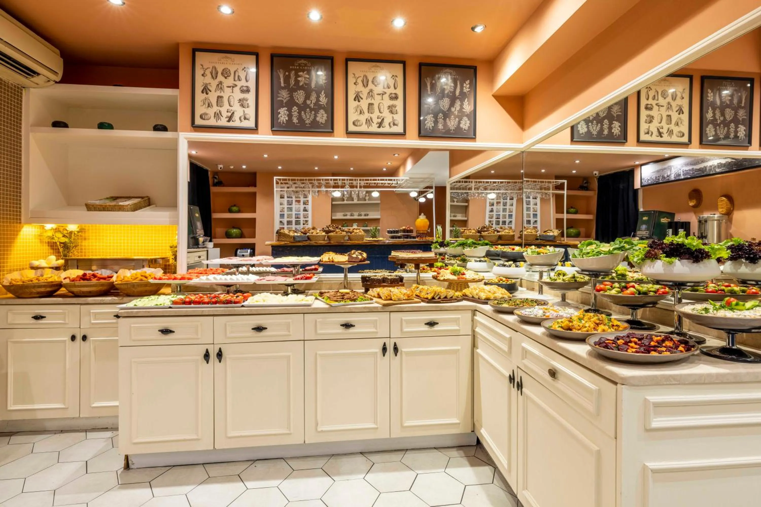 Buffet breakfast in Raymond Hotel Old City