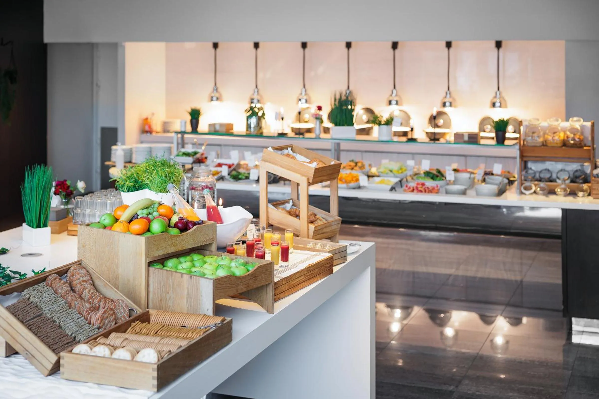 Food and drinks in Quality Hotel Entry