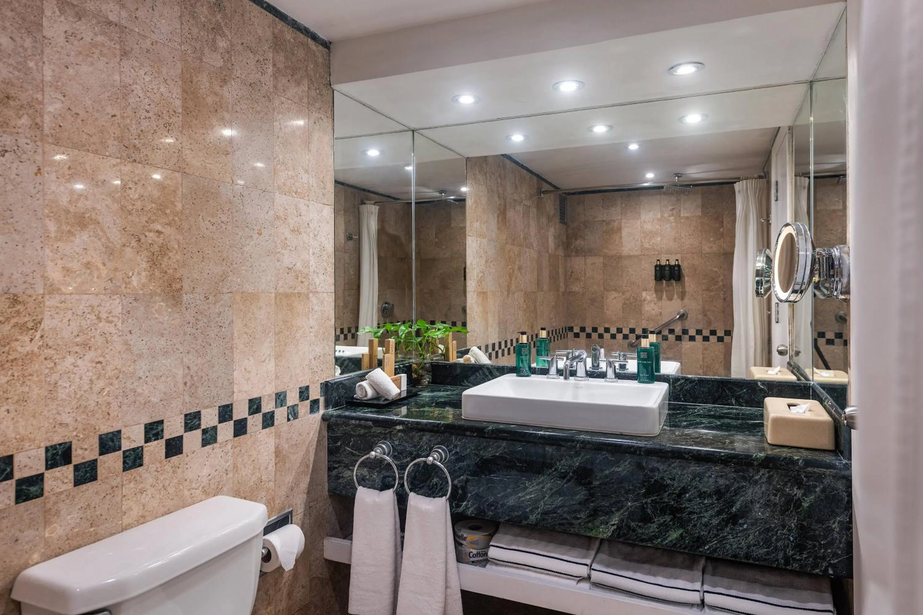 Bathroom in Meliá Cozumel - All Inclusive