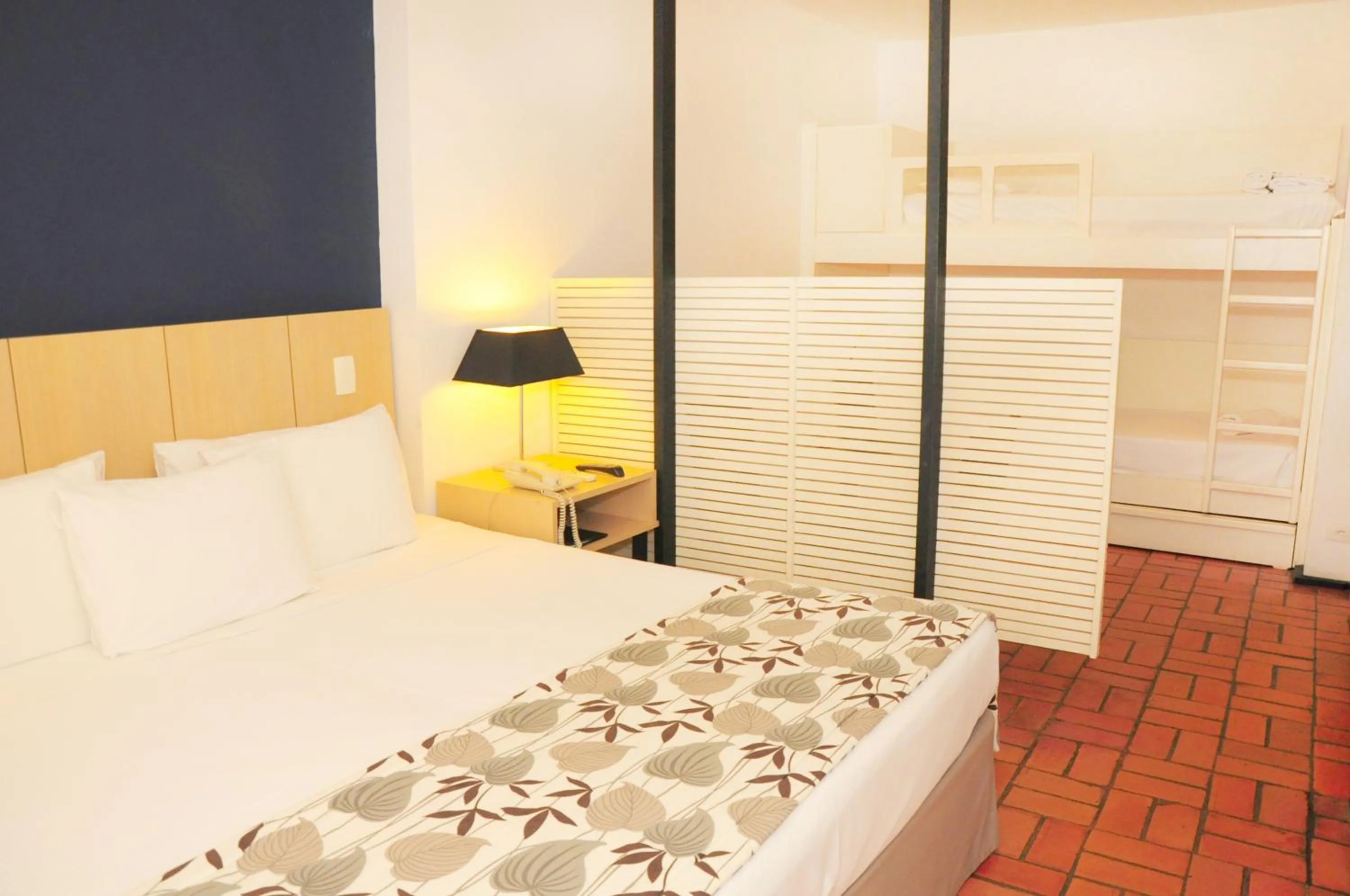 bunk bed, Bed in Ferraretto Guarujá Hotel & Spa