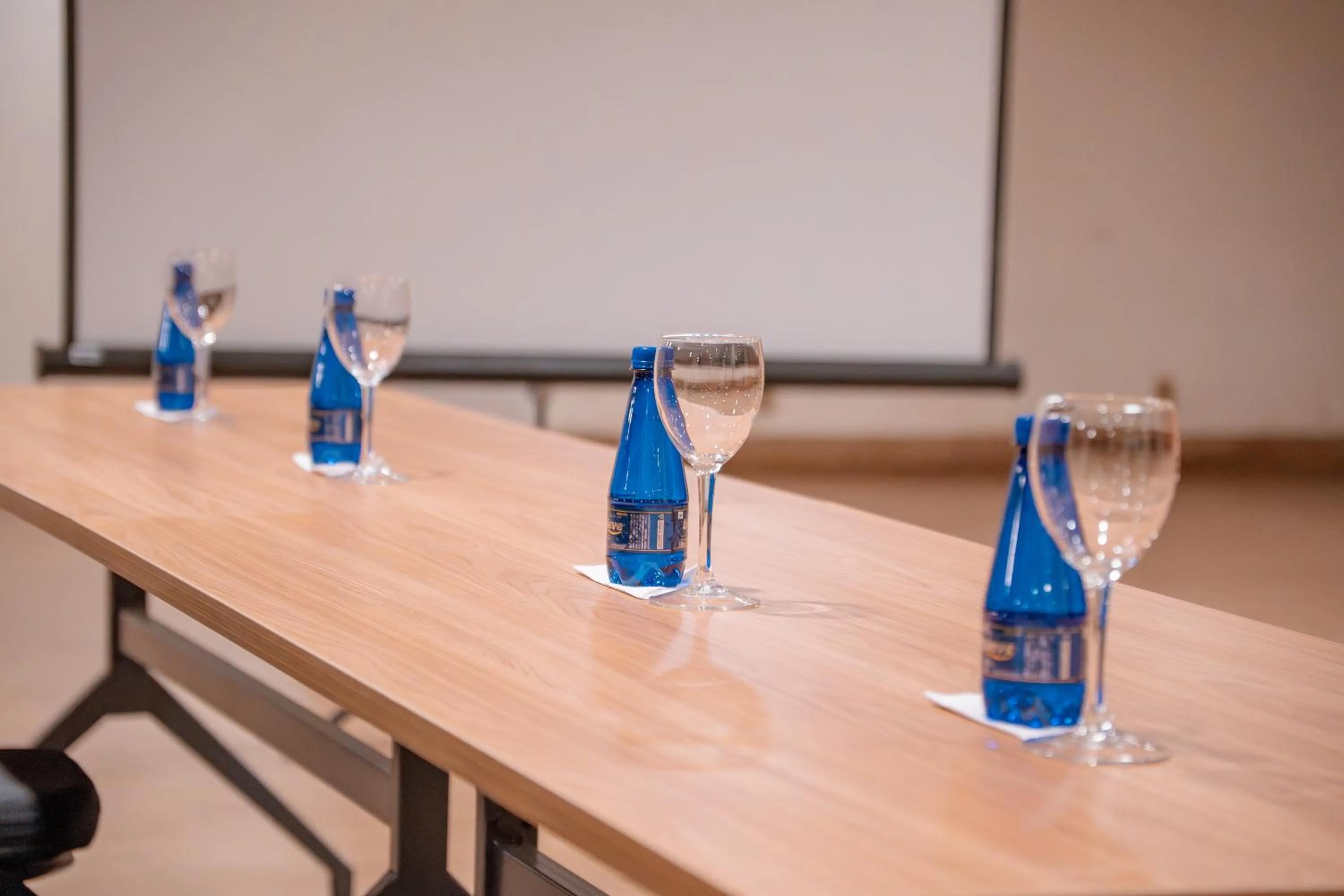 Meeting/conference room in Ferraretto Guarujá Hotel & Spa