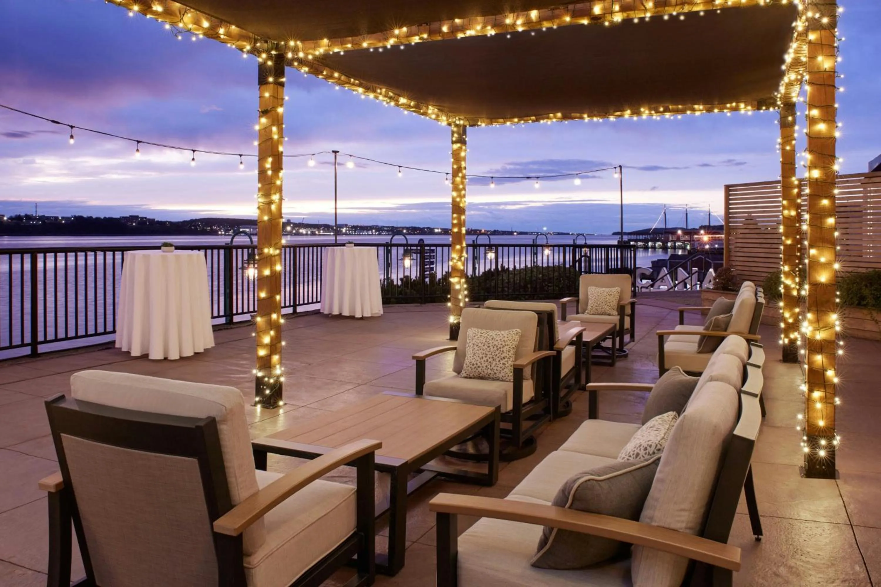 Meeting/conference room in Halifax Marriott Harbourfront Hotel